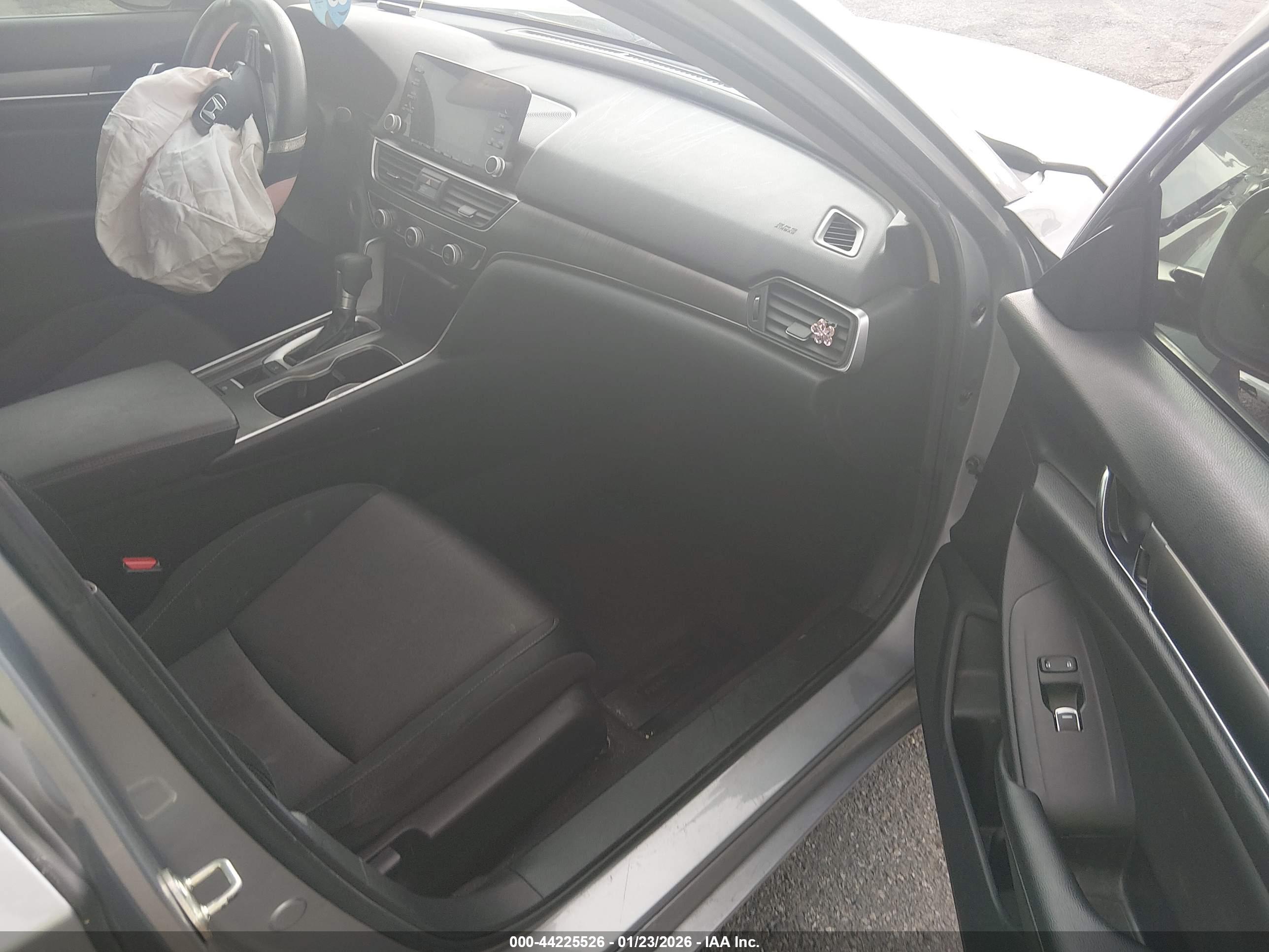 HONDA ACCORD image 5
