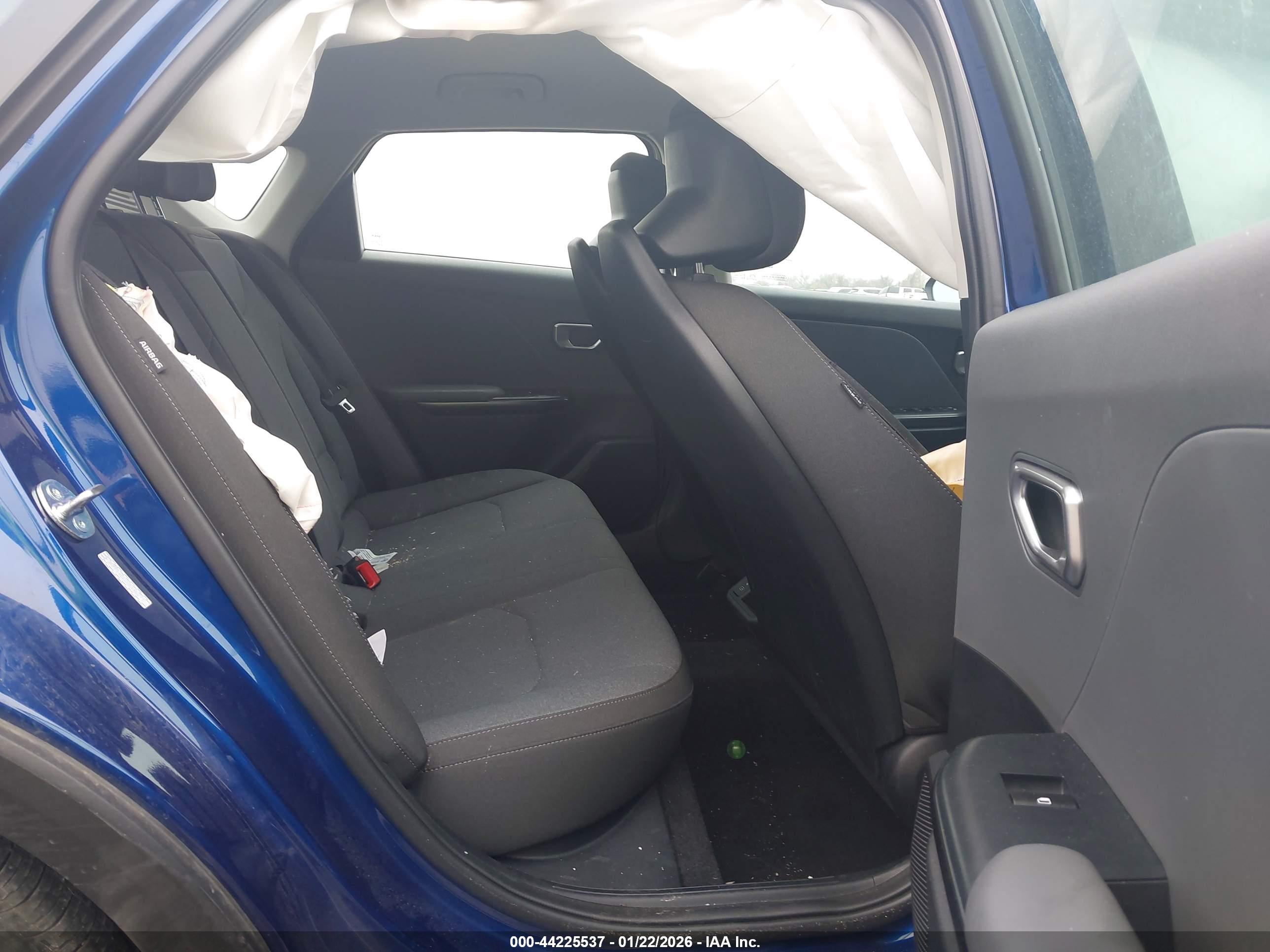 KIA K4 image 8