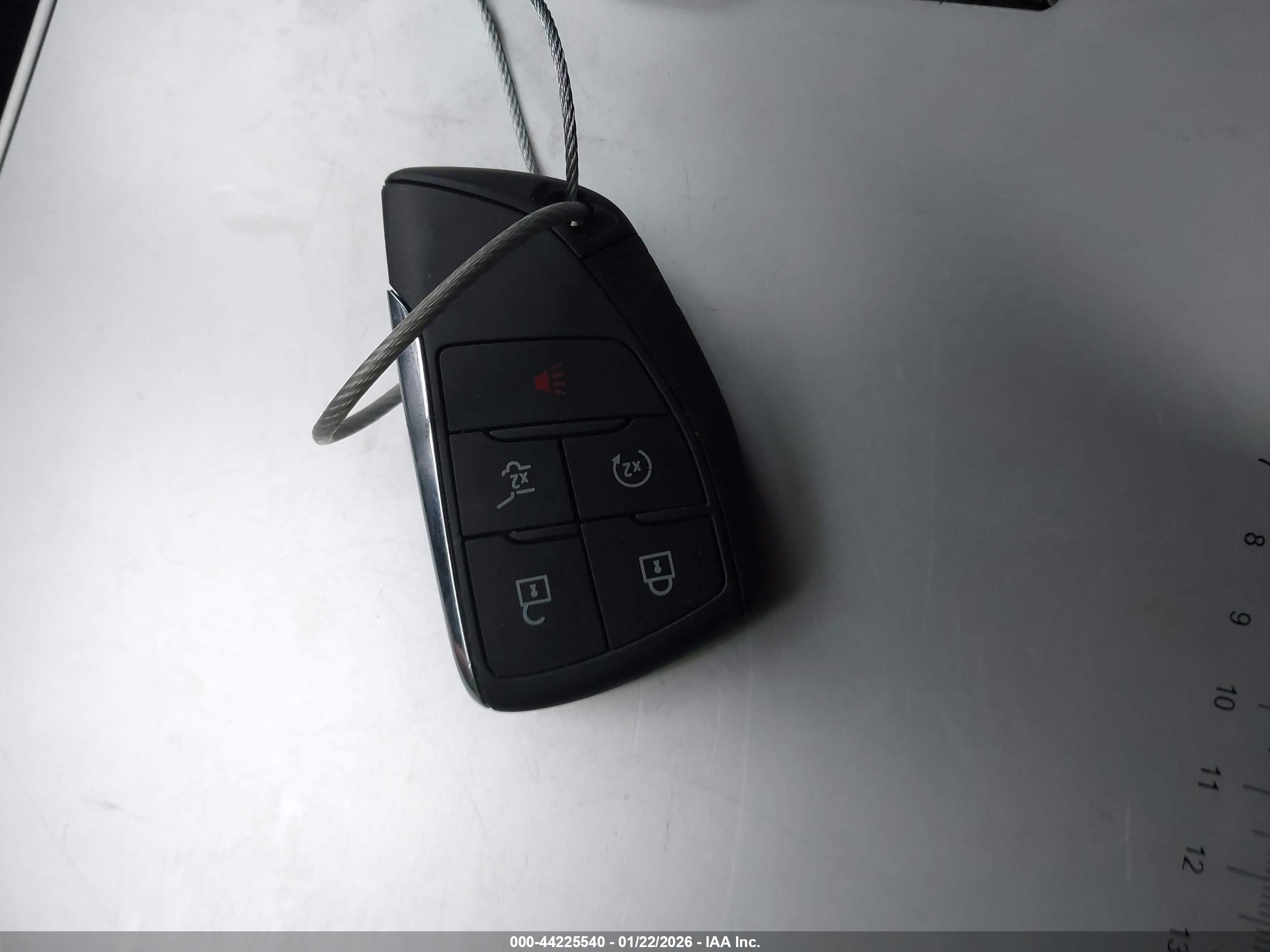 CHEVROLET TRAVERSE image 11