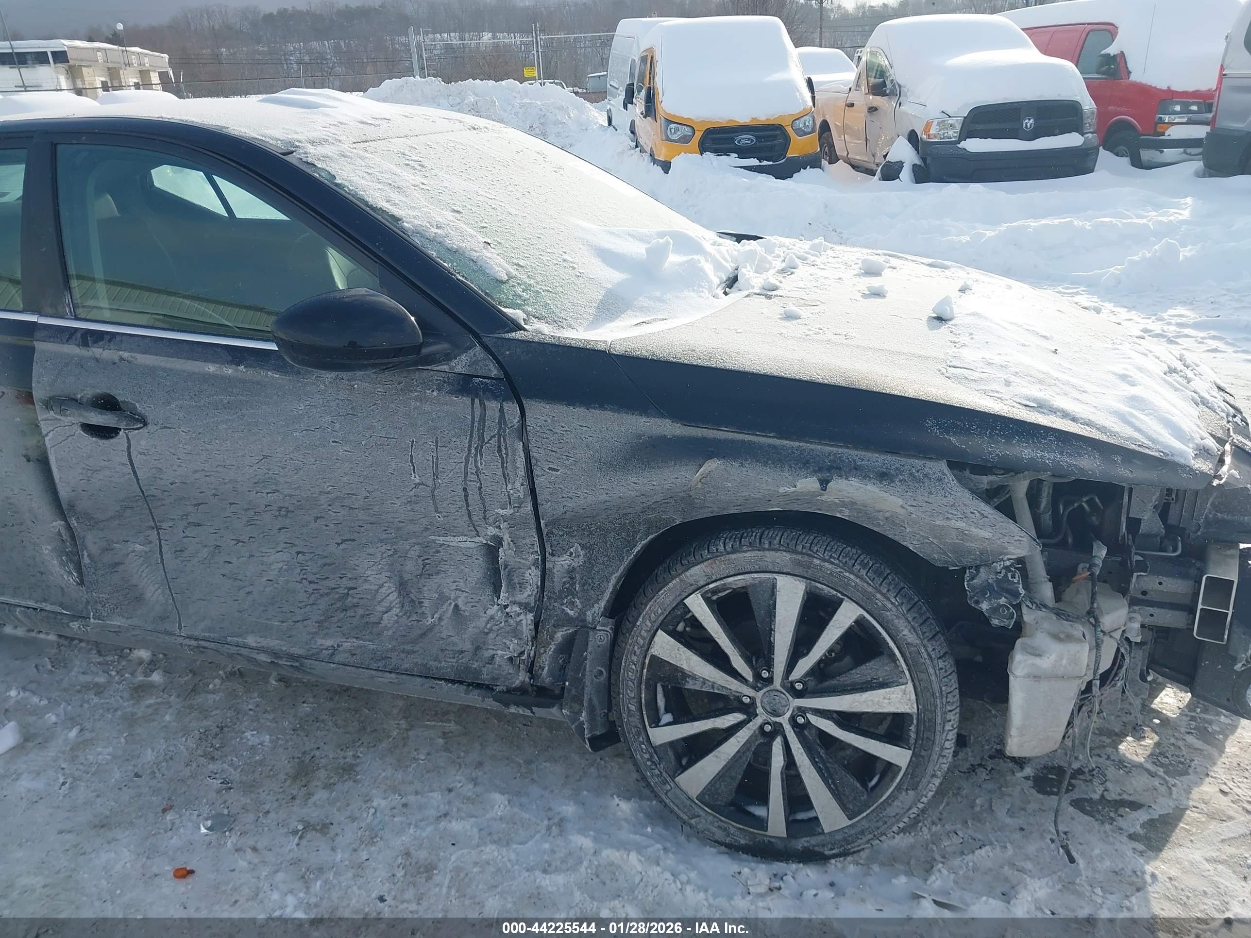 NISSAN ALTIMA image 6