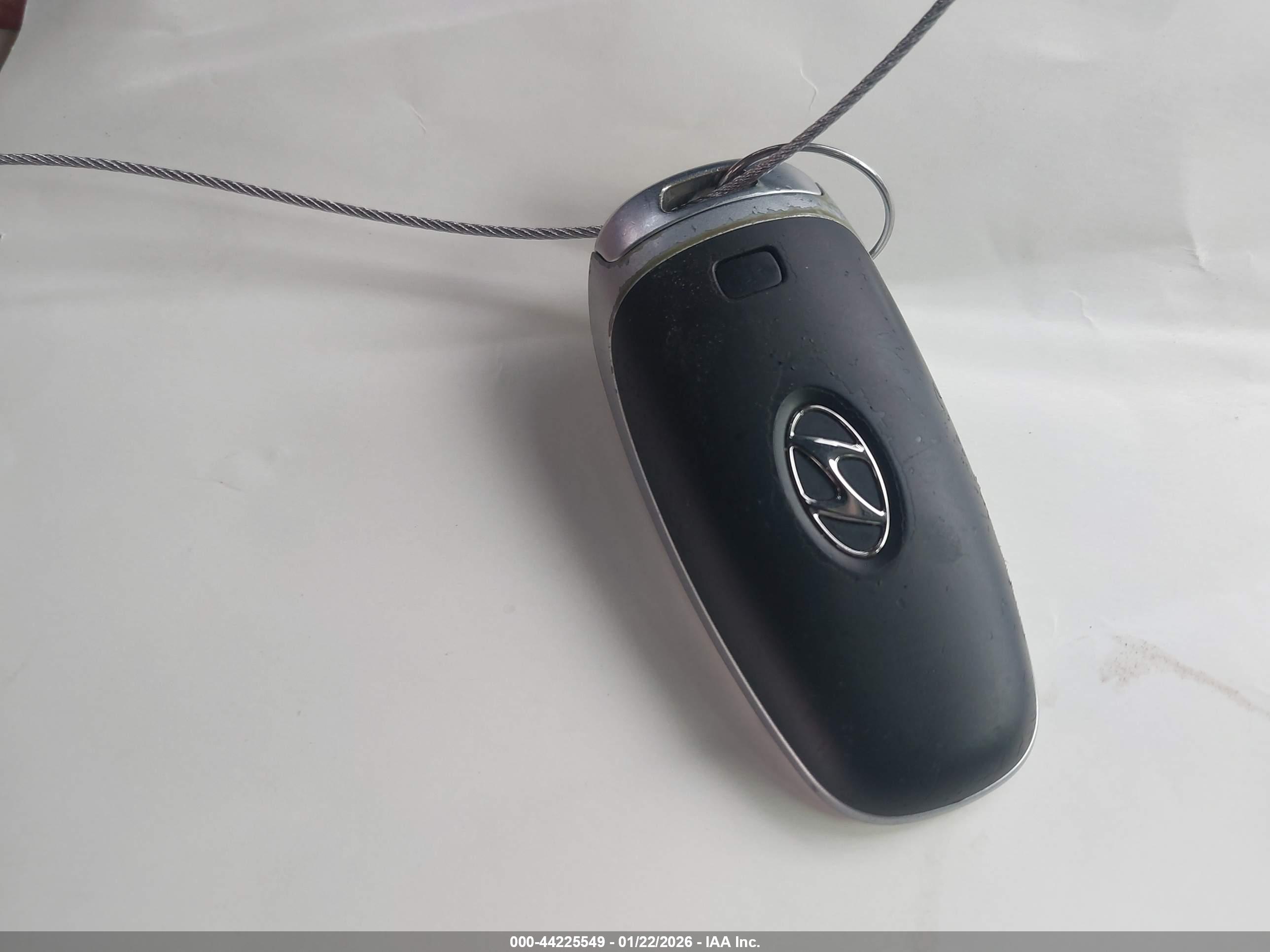 HYUNDAI SONATA image 11