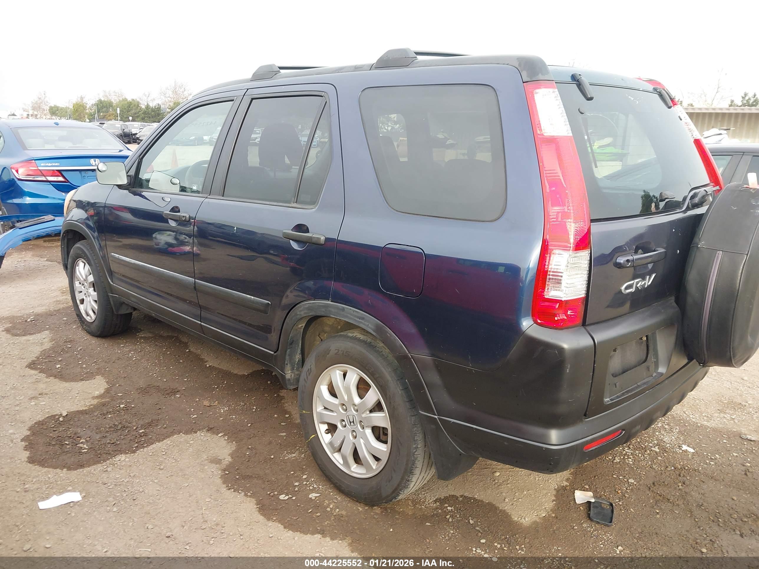 HONDA CR-V image 3