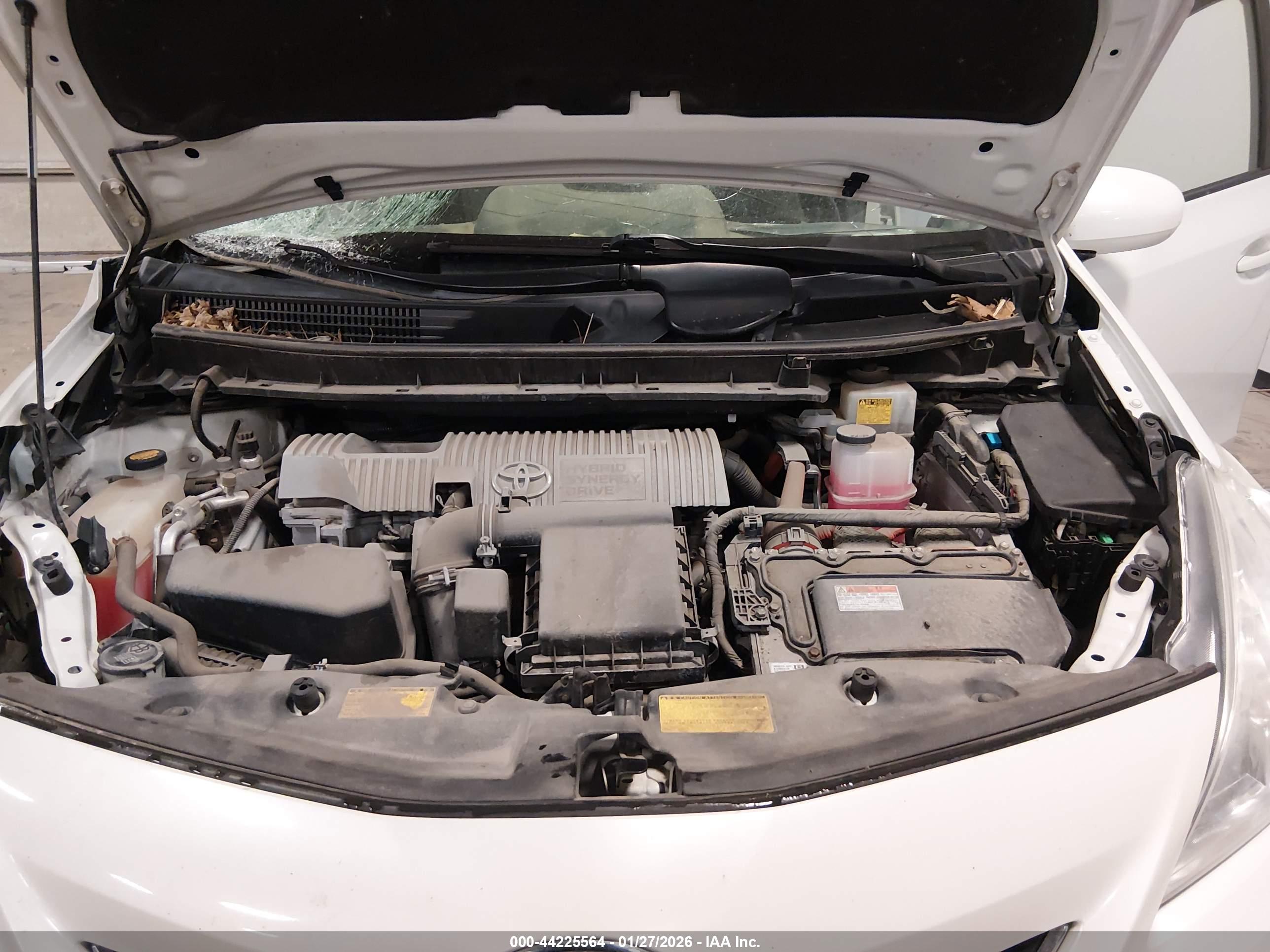 TOYOTA PRIUS image 10