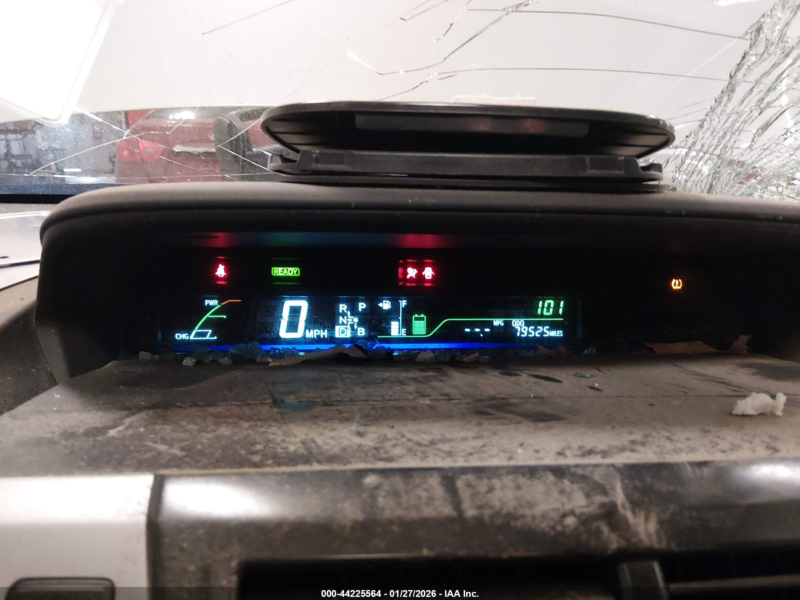 TOYOTA PRIUS image 7