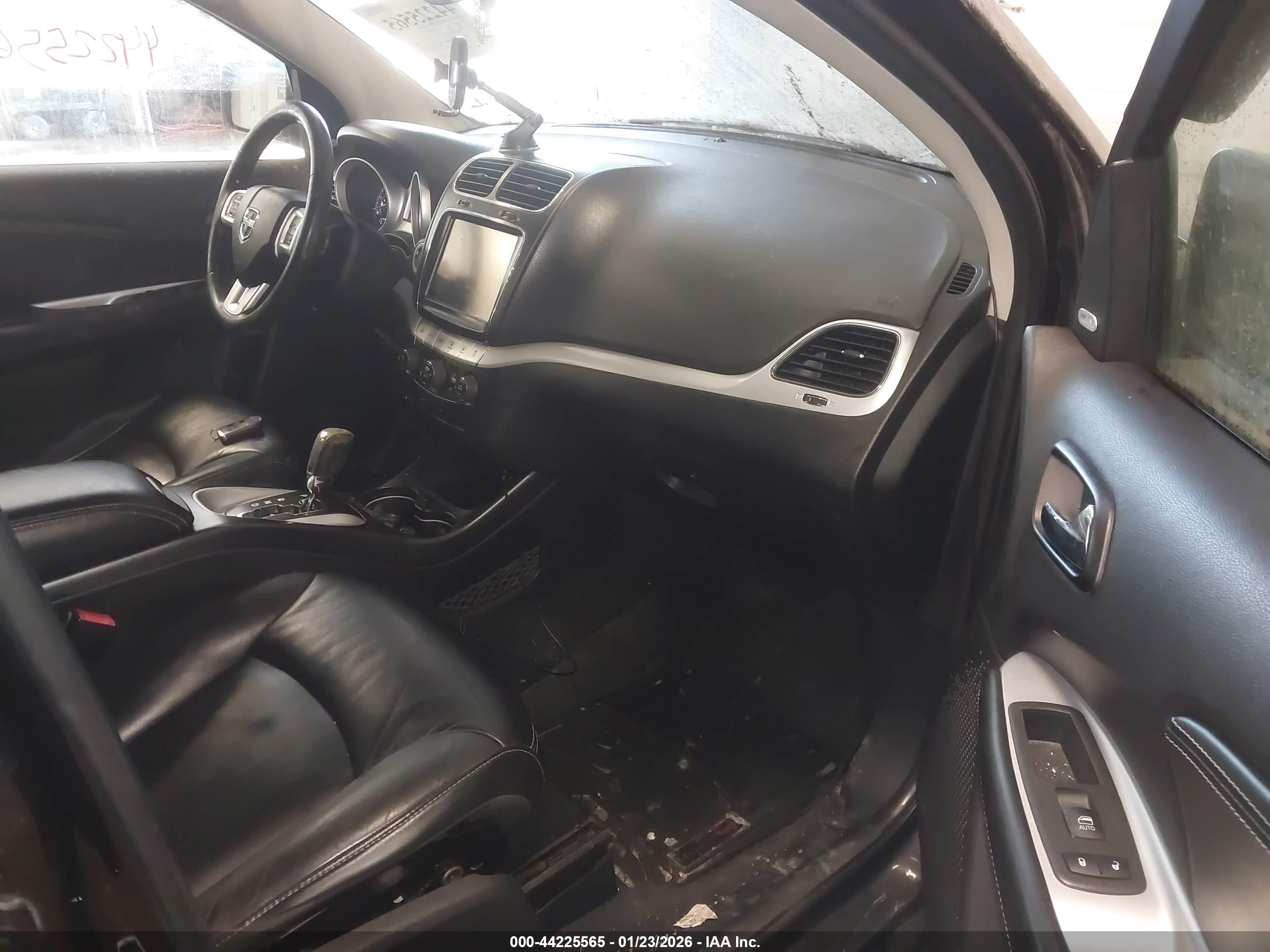 DODGE JOURNEY image 5
