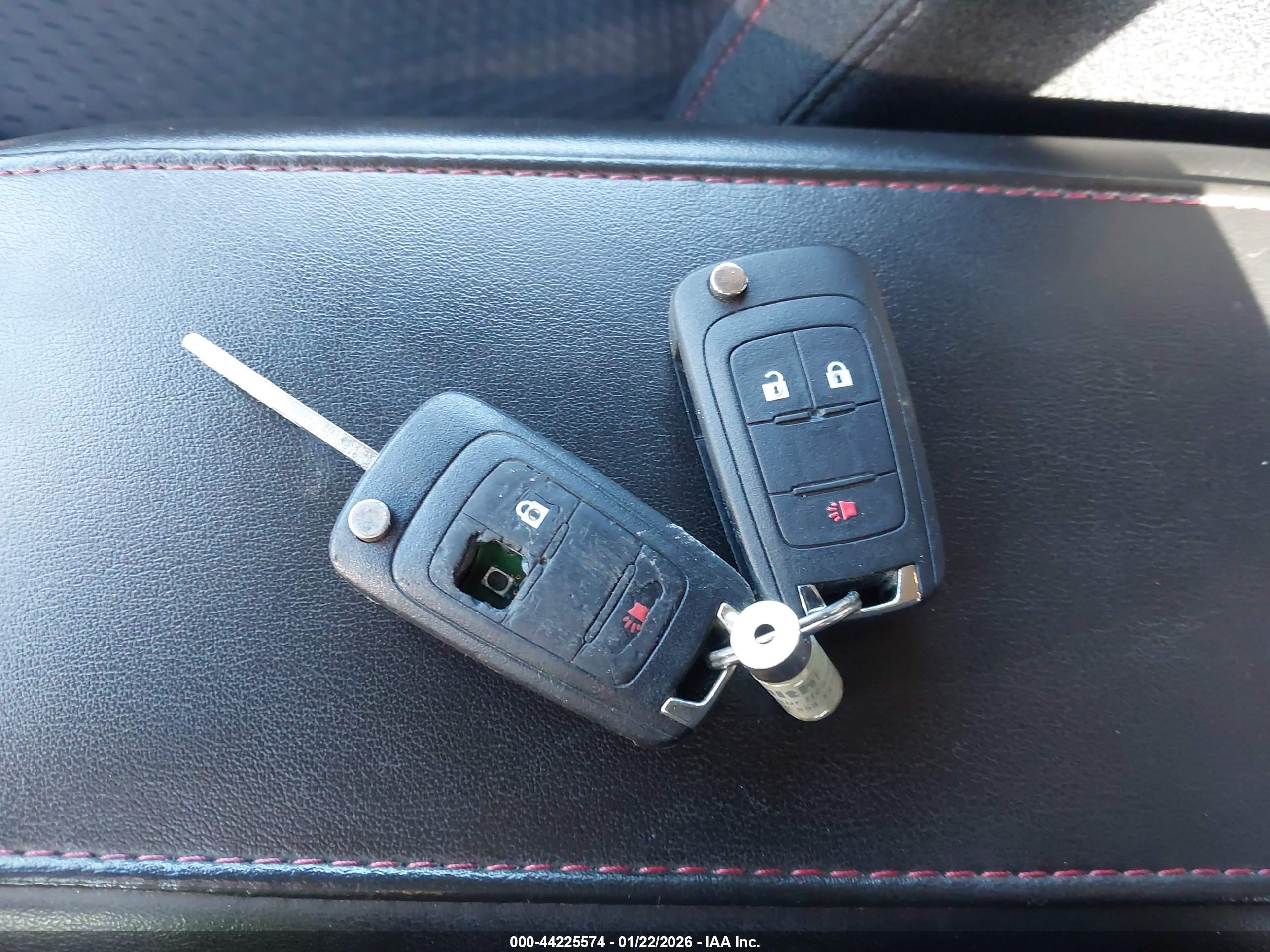 GMC TERRAIN image 11