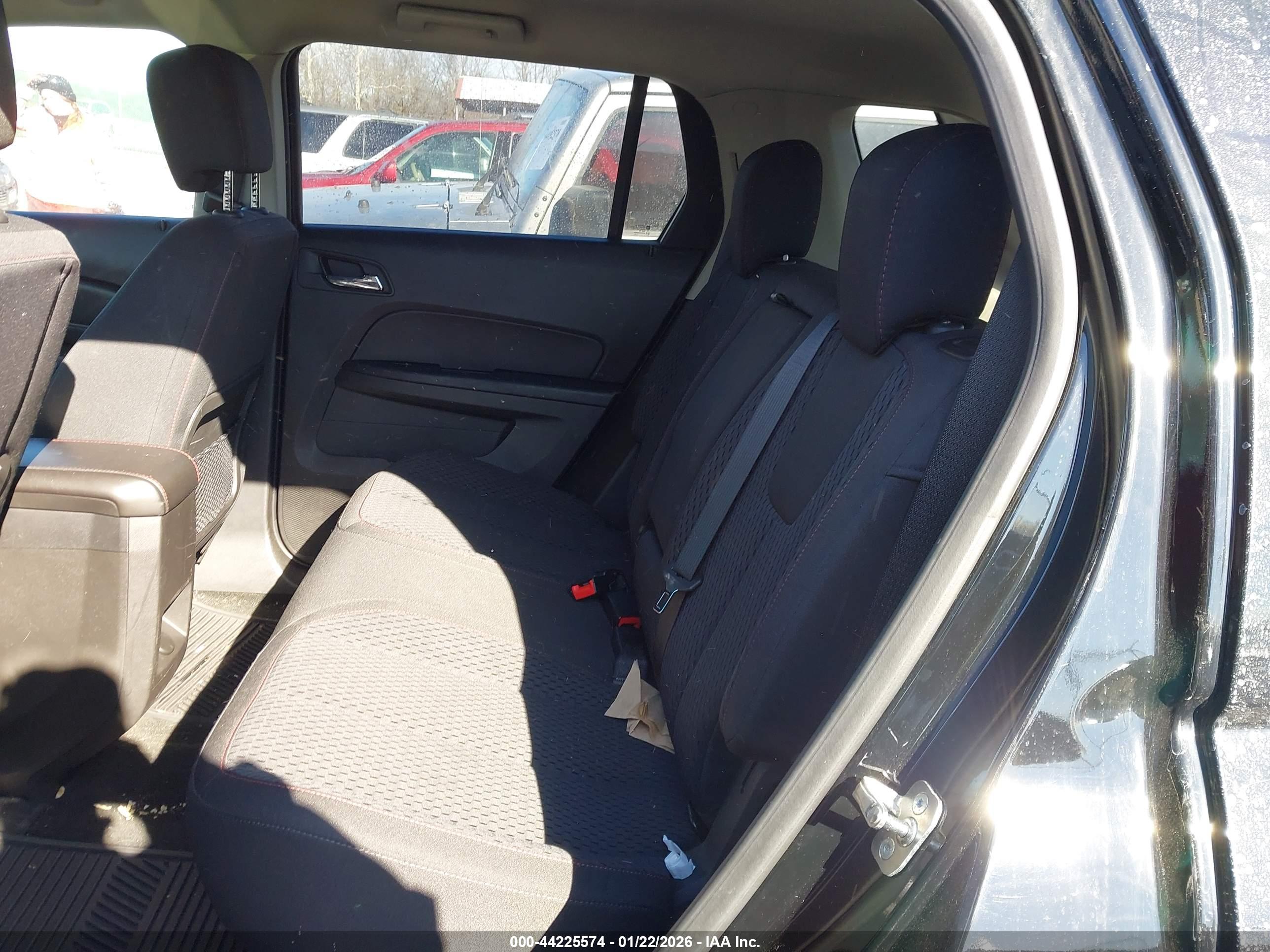 GMC TERRAIN image 8