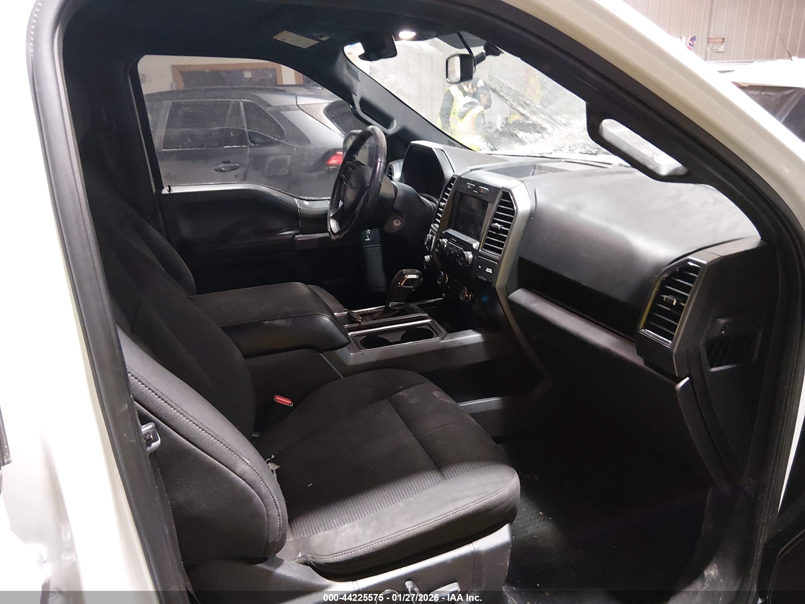 FORD F-150 image 5