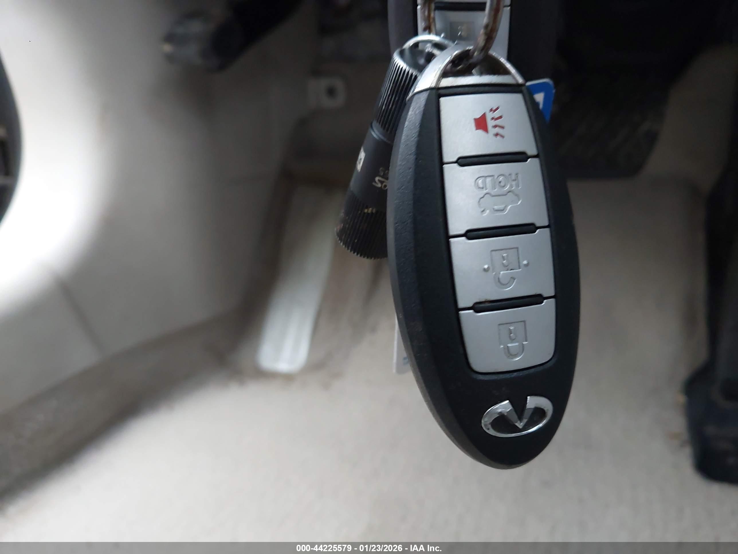 INFINITI Q50 image 11