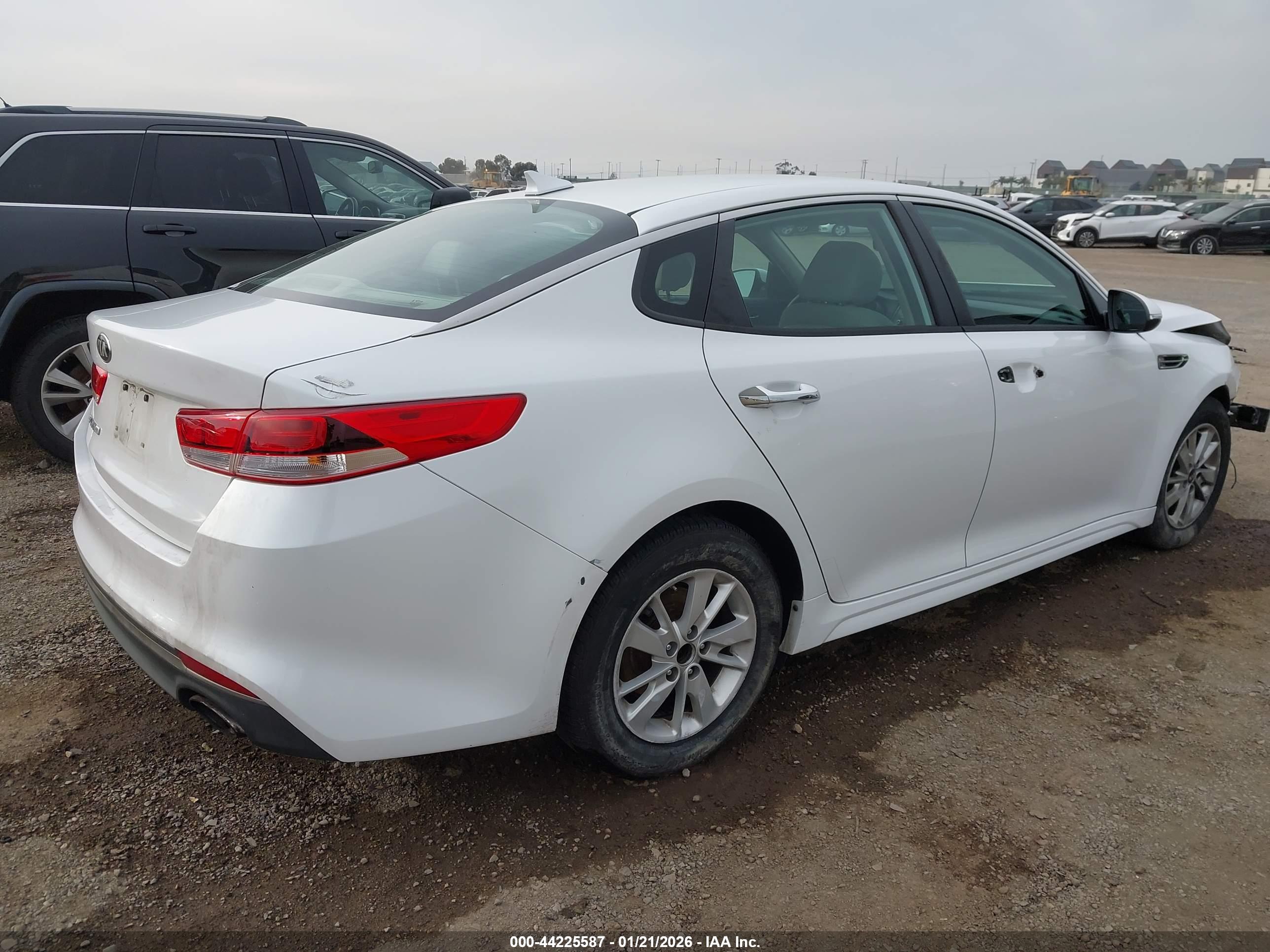 KIA OPTIMA image 4