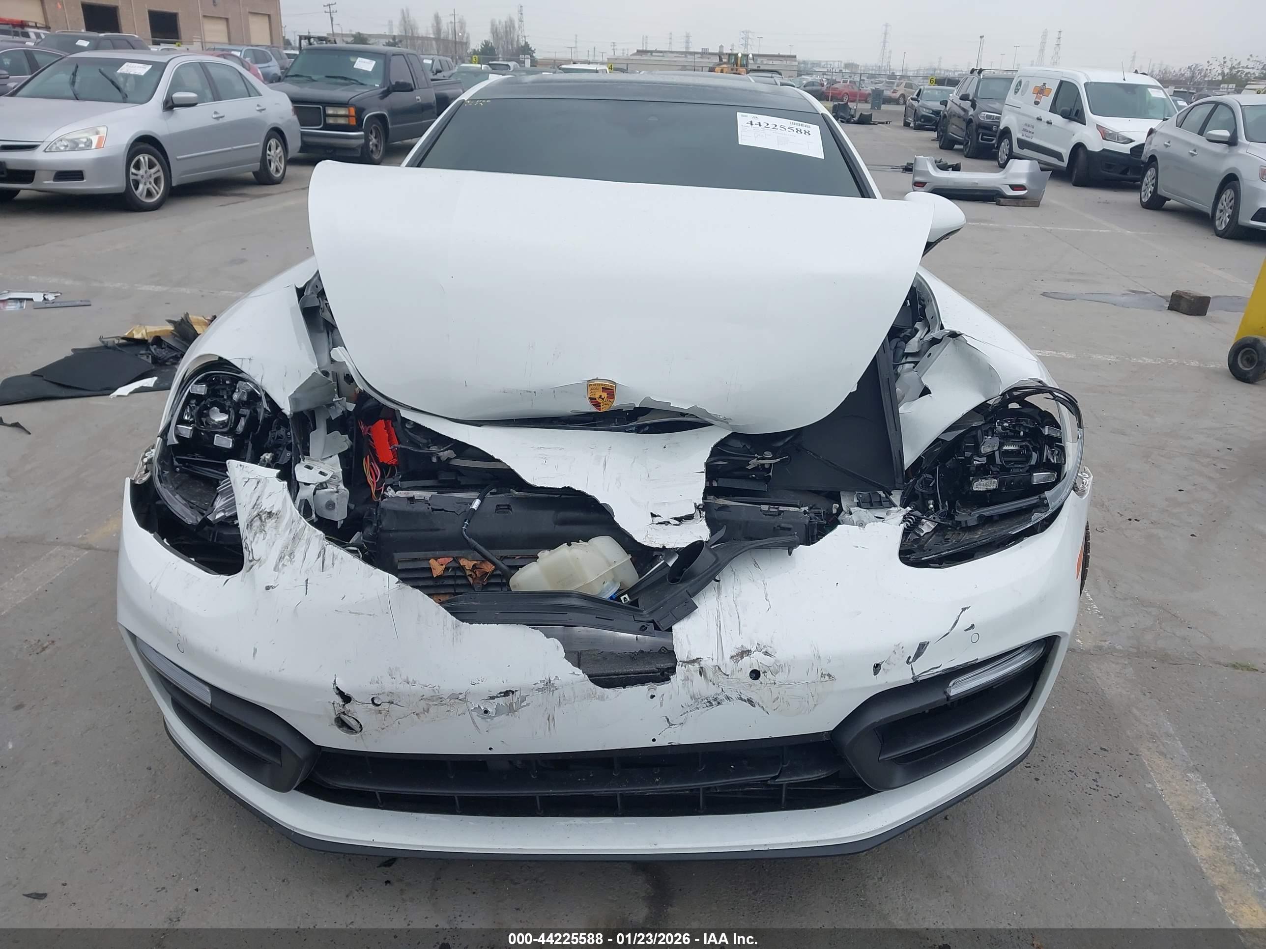 PORSCHE PANAMERA image 6