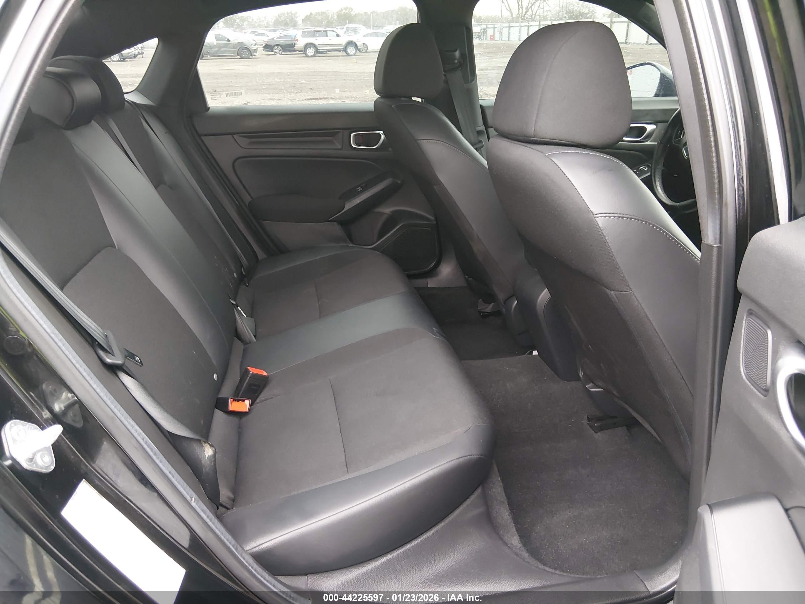 HONDA CIVIC image 8