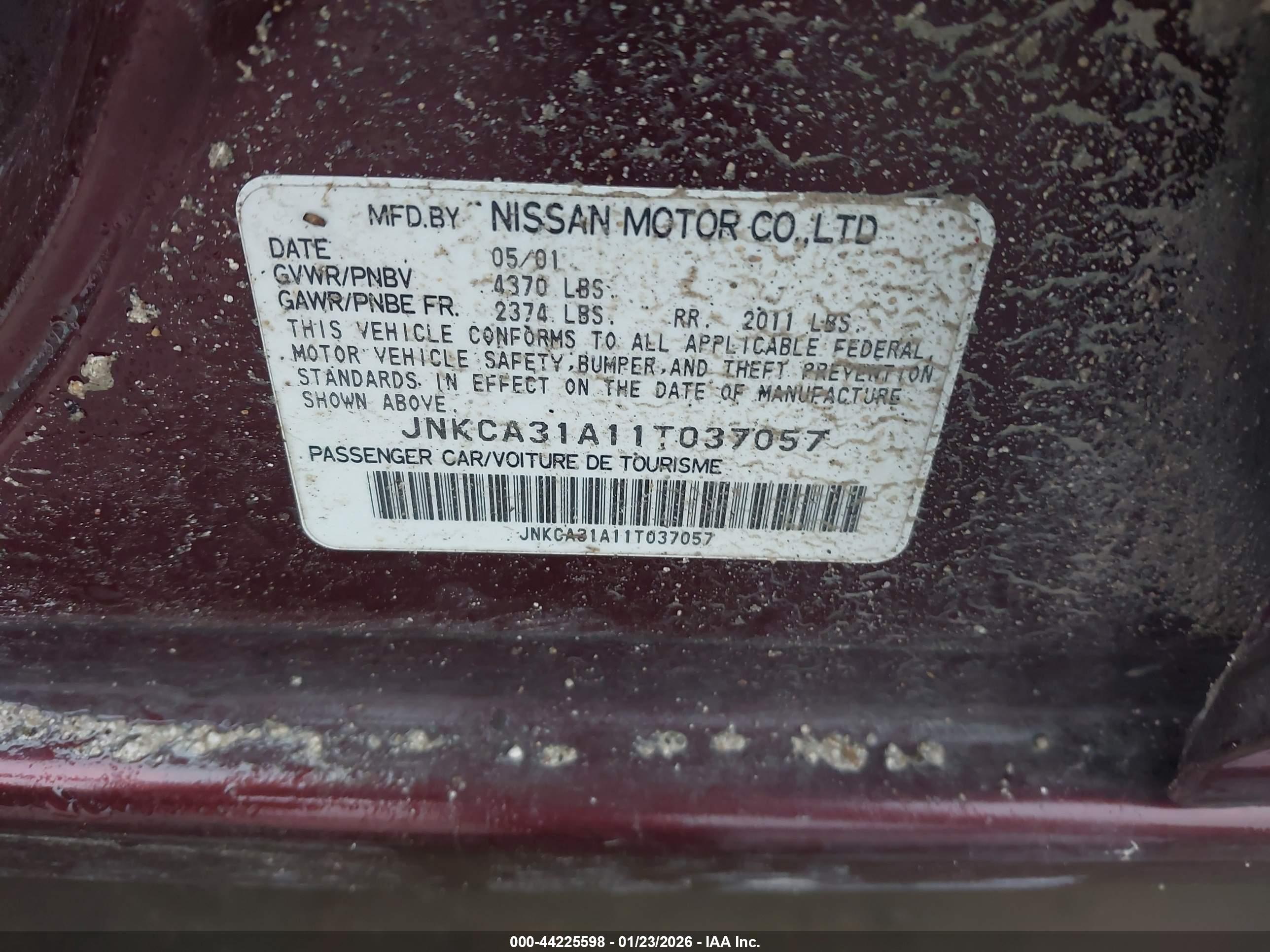 INFINITI I30 image 9