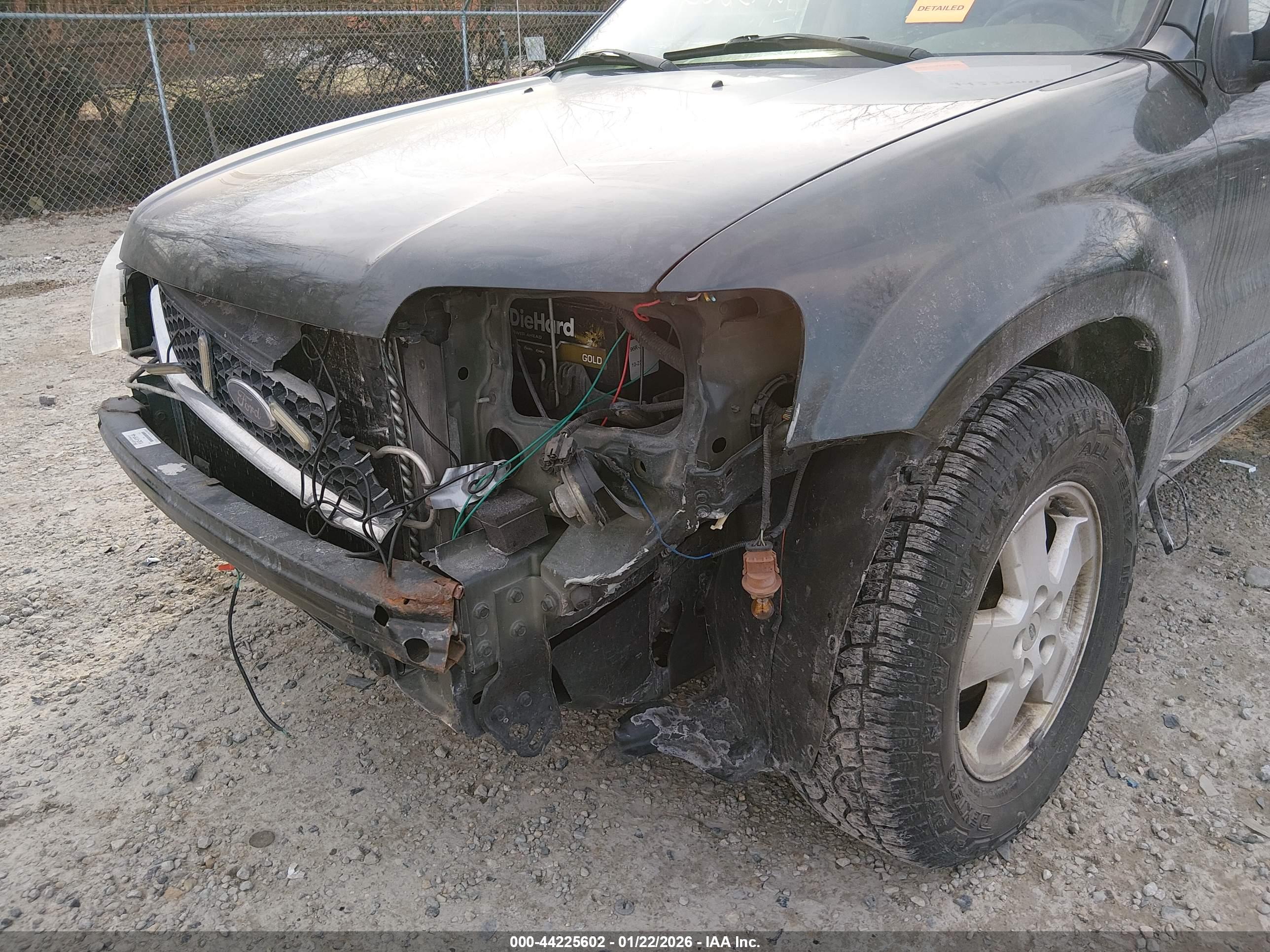FORD ESCAPE image 6