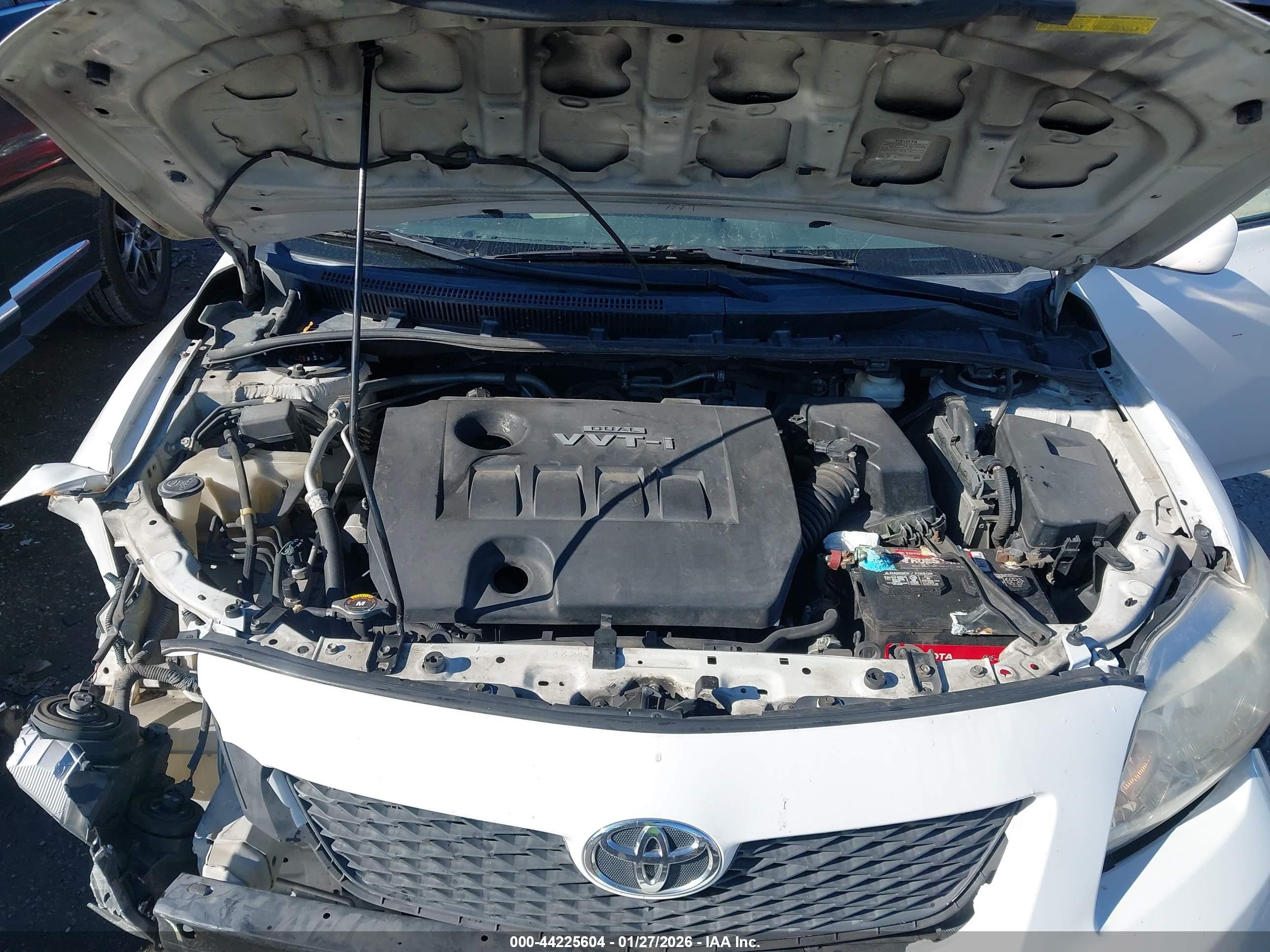 TOYOTA COROLLA image 10