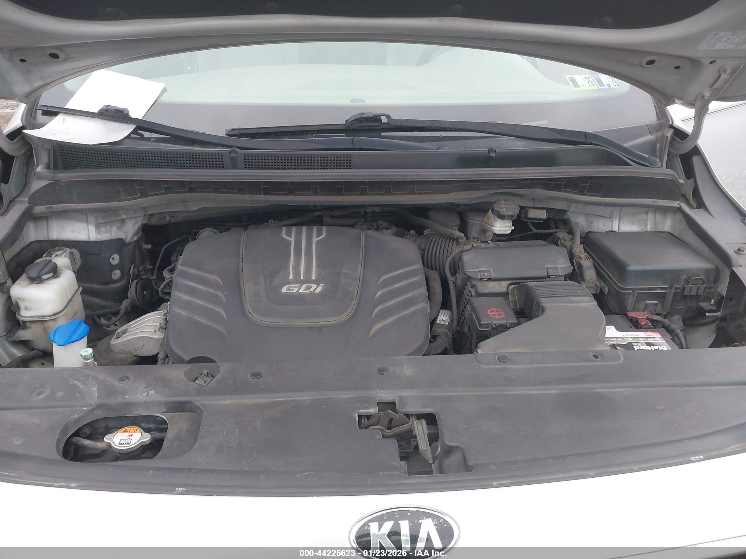 KIA SEDONA image 10