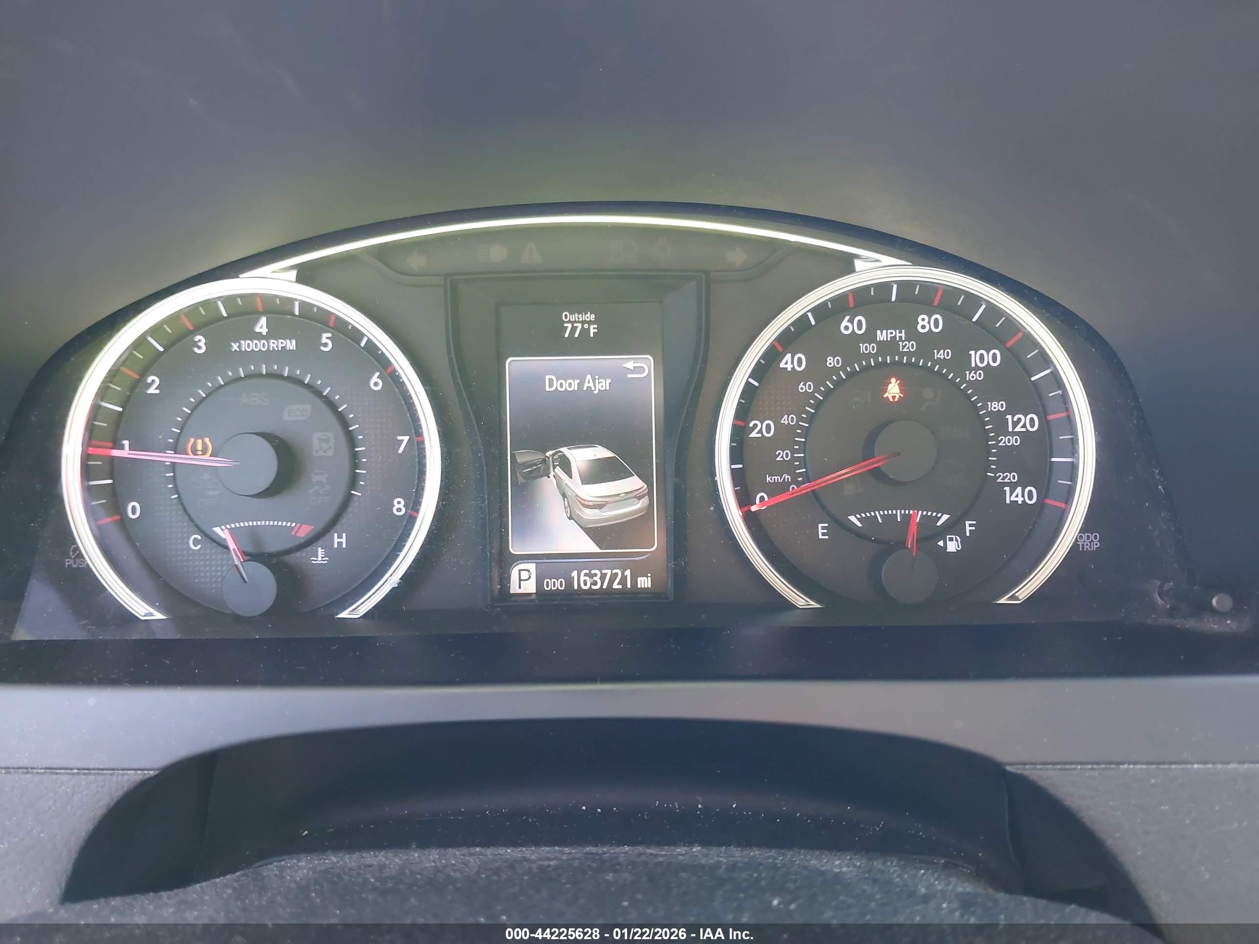TOYOTA CAMRY image 7