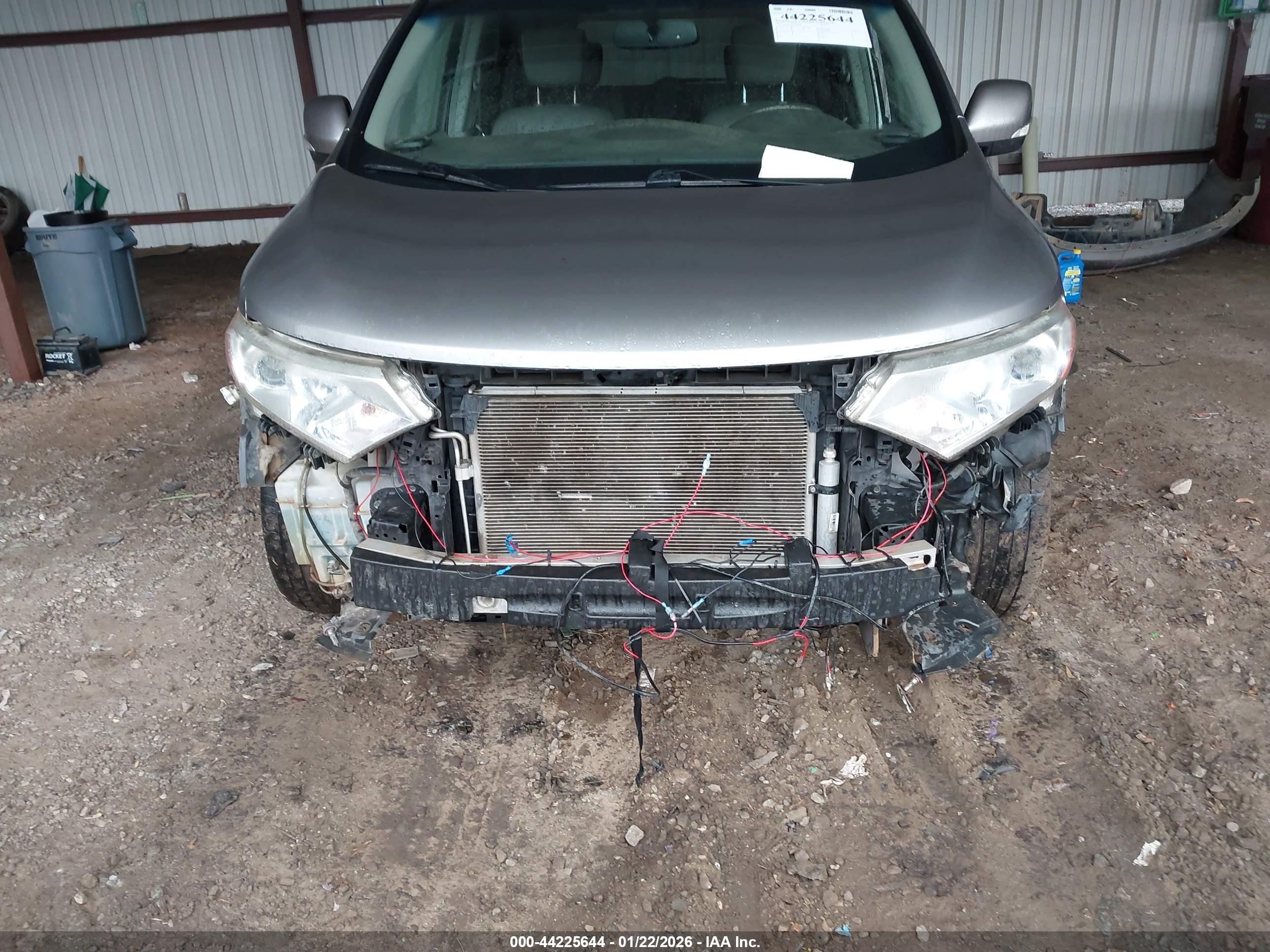 NISSAN QUEST image 6