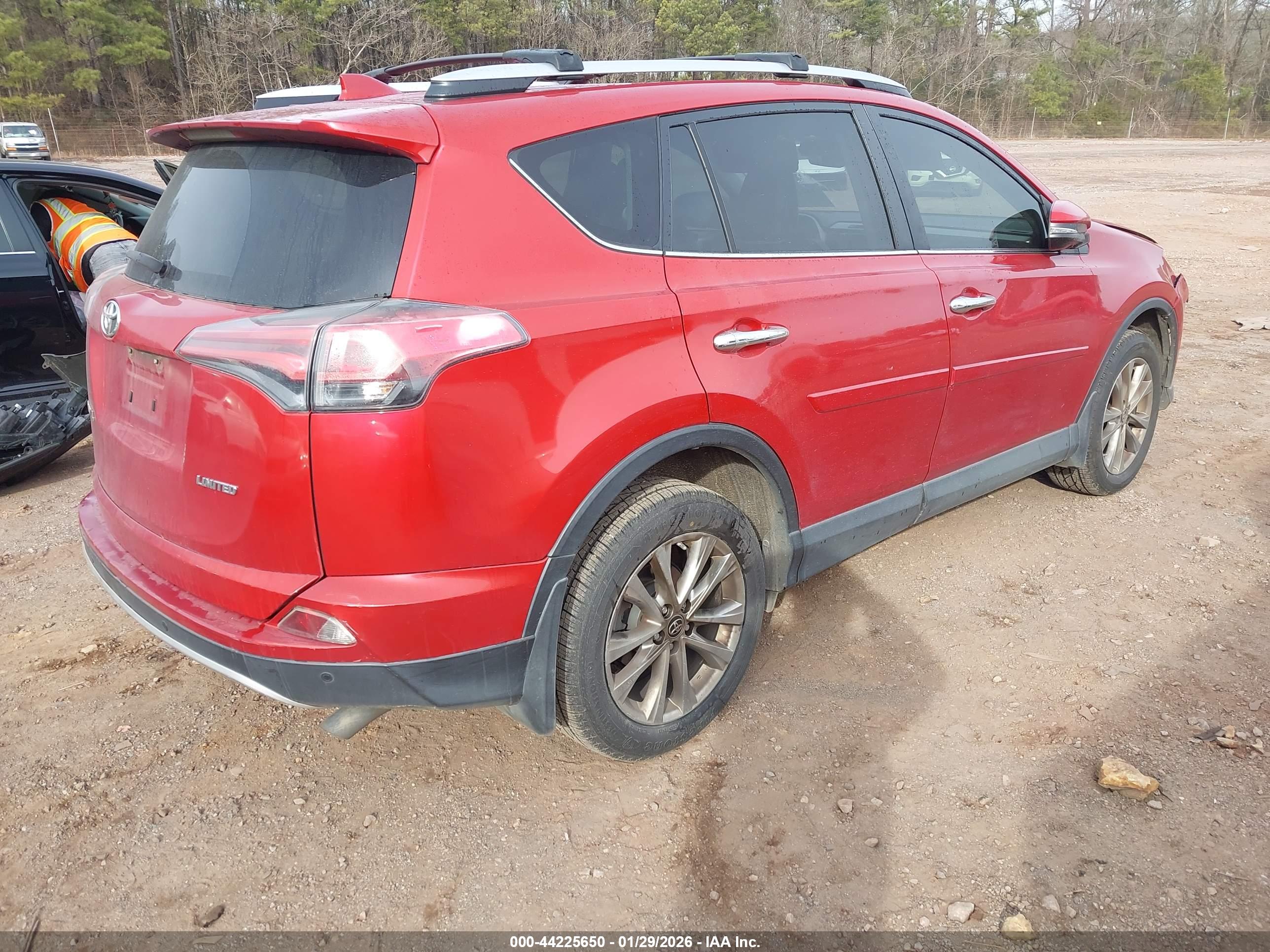 TOYOTA RAV4 image 4