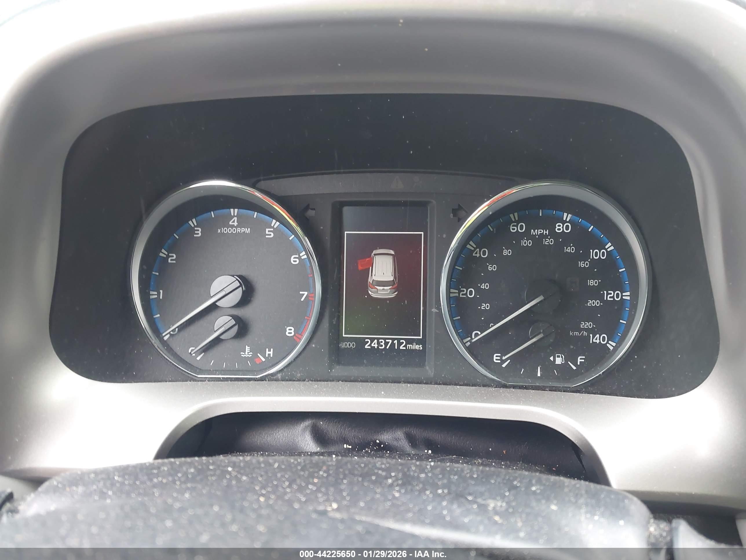 TOYOTA RAV4 image 7