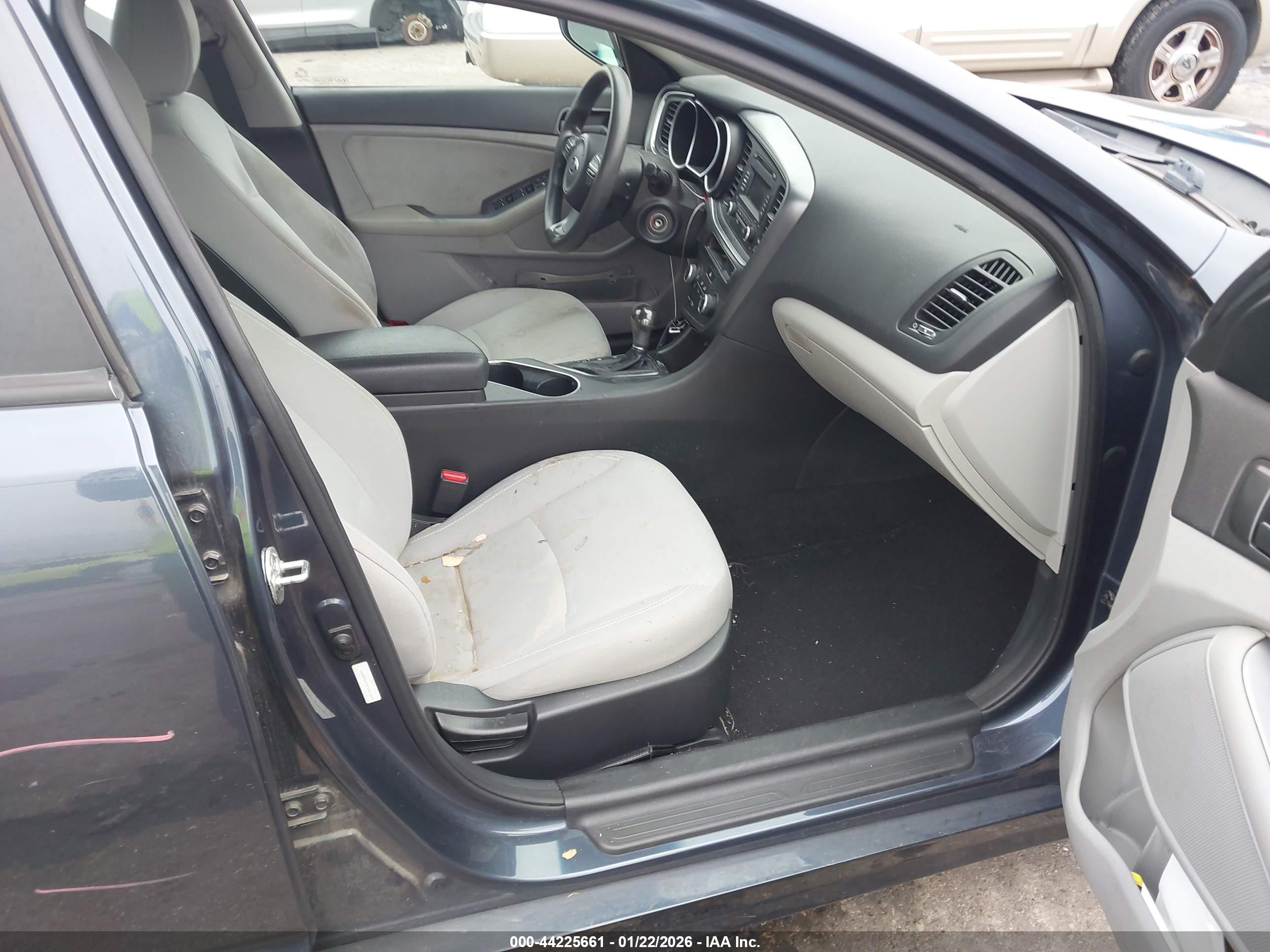 KIA OPTIMA image 5