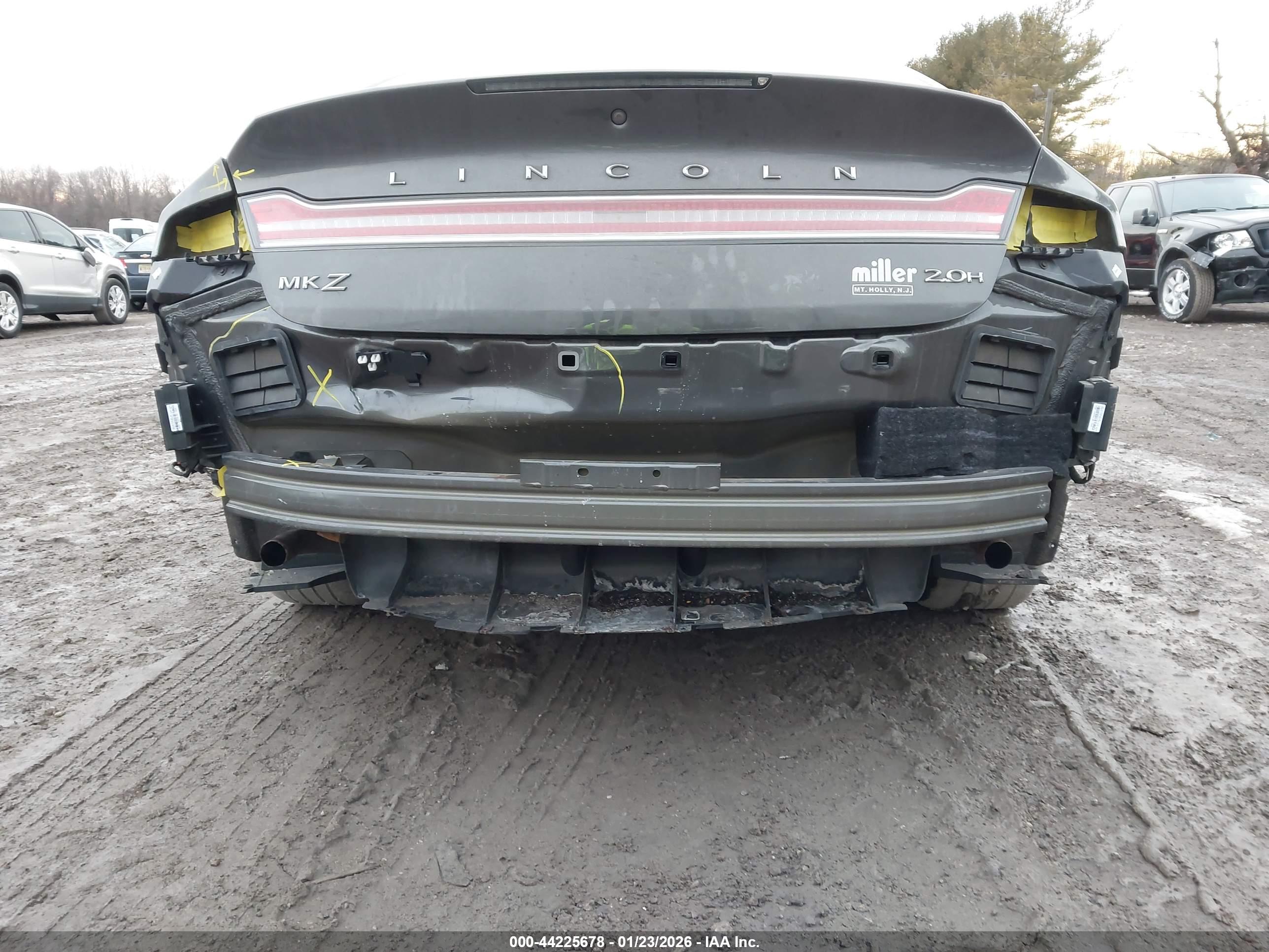LINCOLN MKZ image 6
