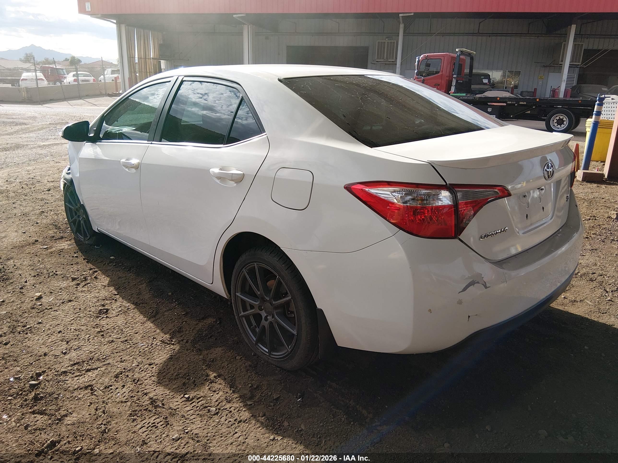 TOYOTA COROLLA image 3