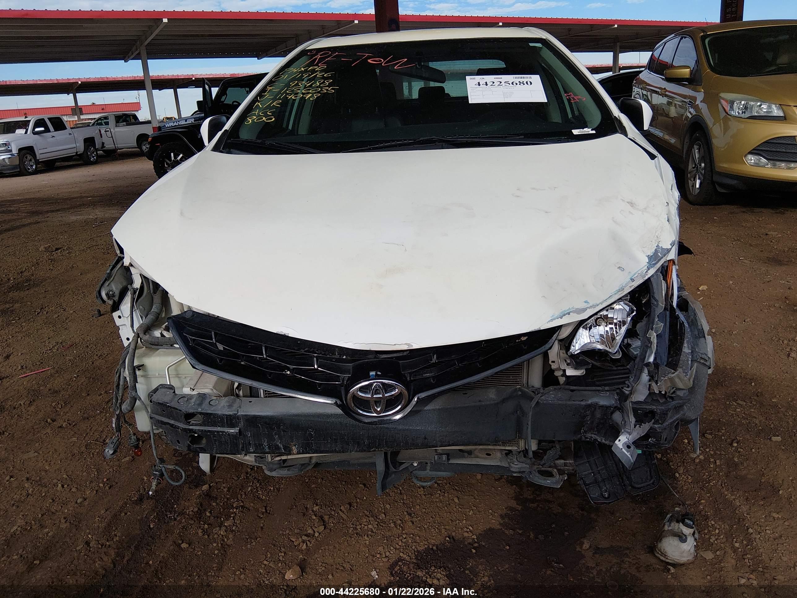 TOYOTA COROLLA image 6