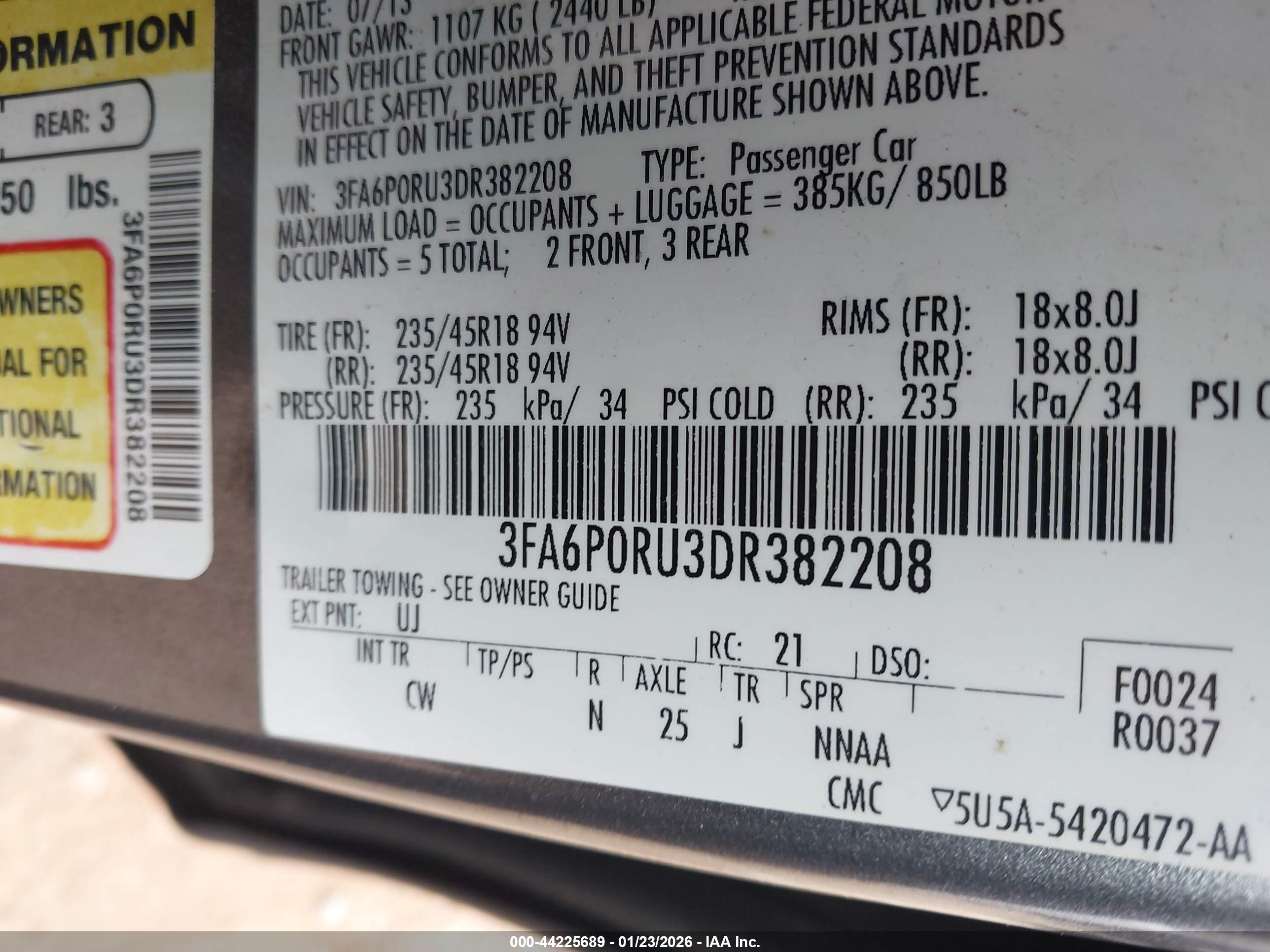 FORD FUSION image 9