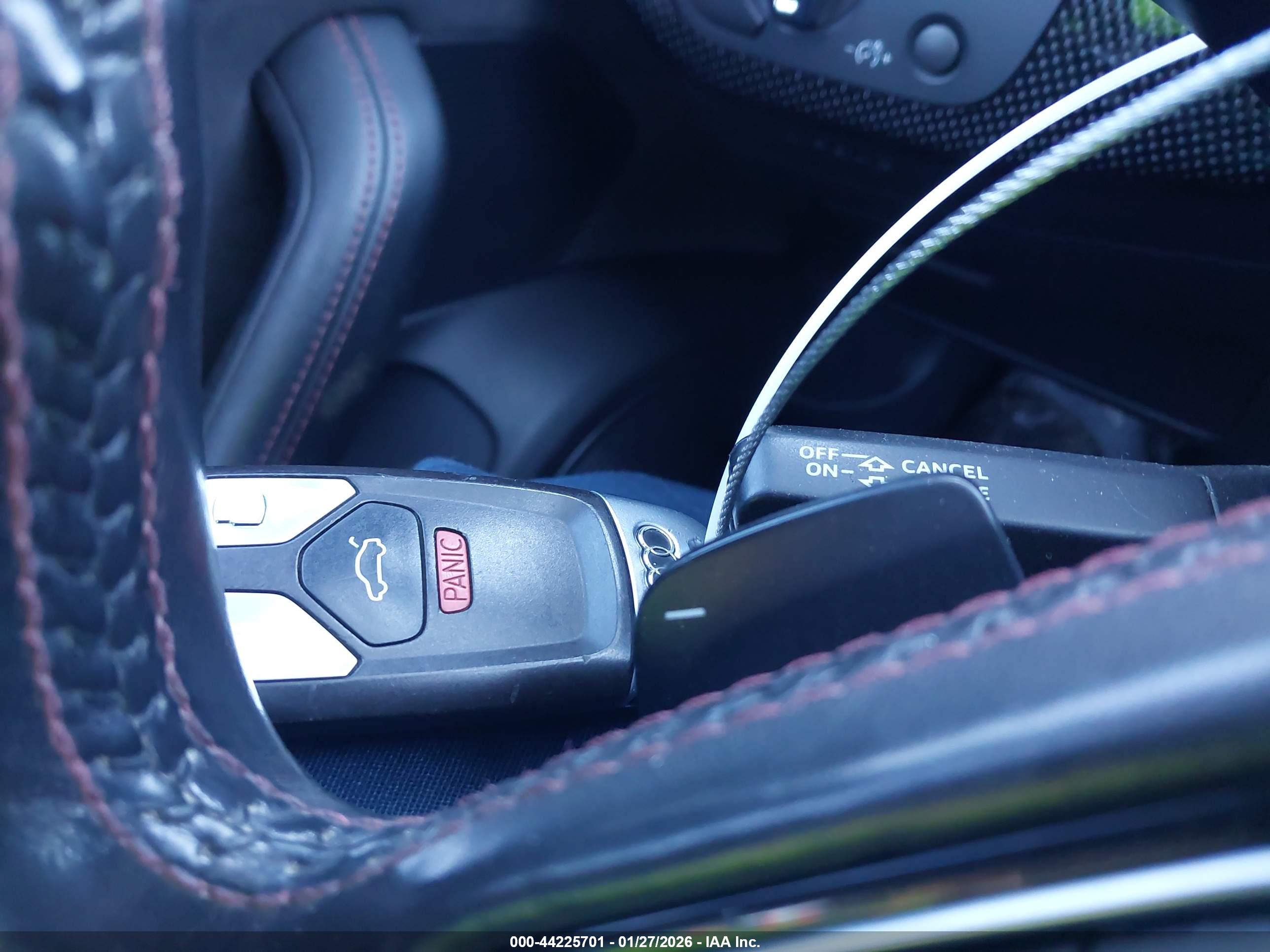 AUDI S4 image 11