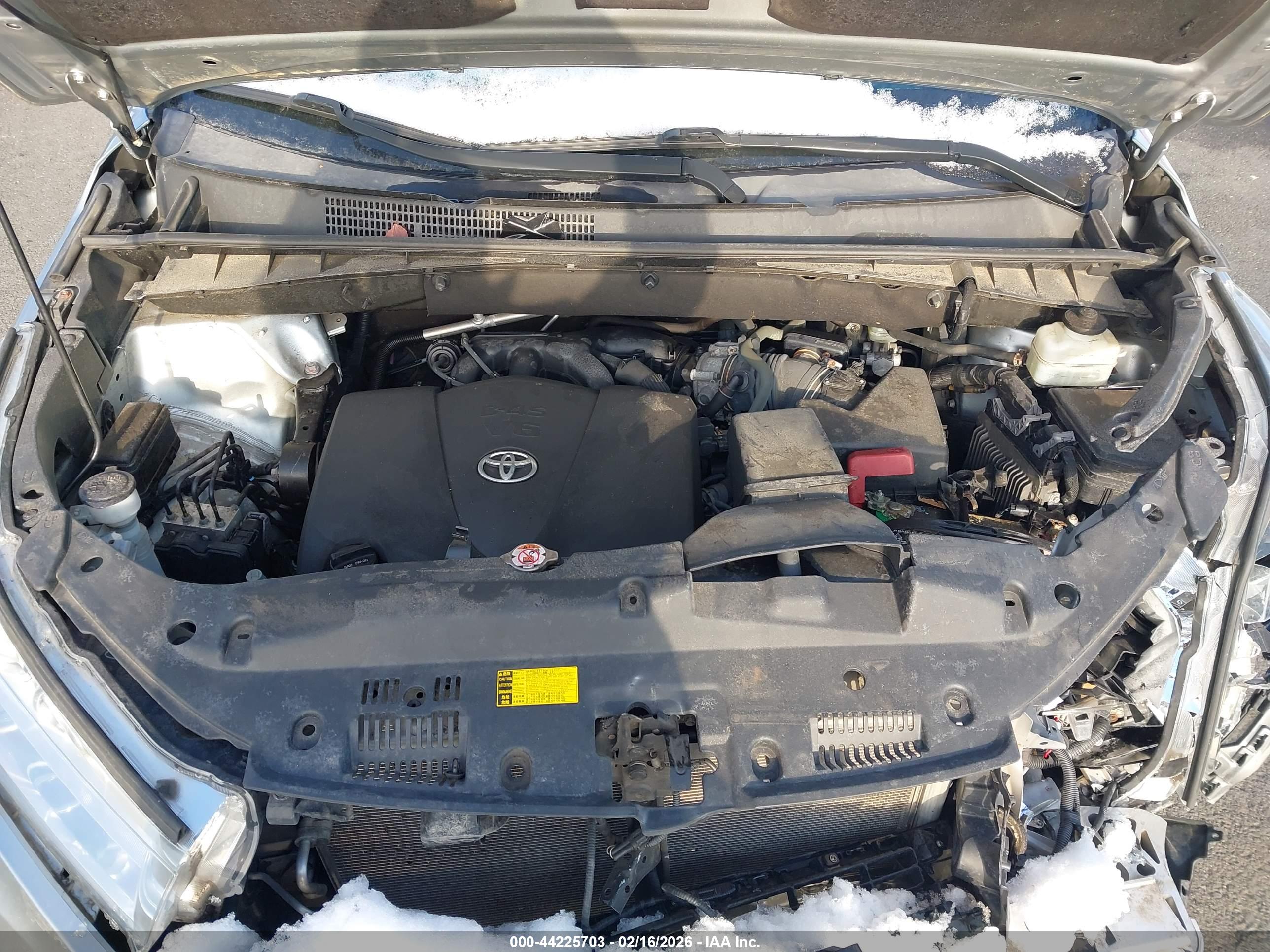 TOYOTA HIGHLANDER image 10