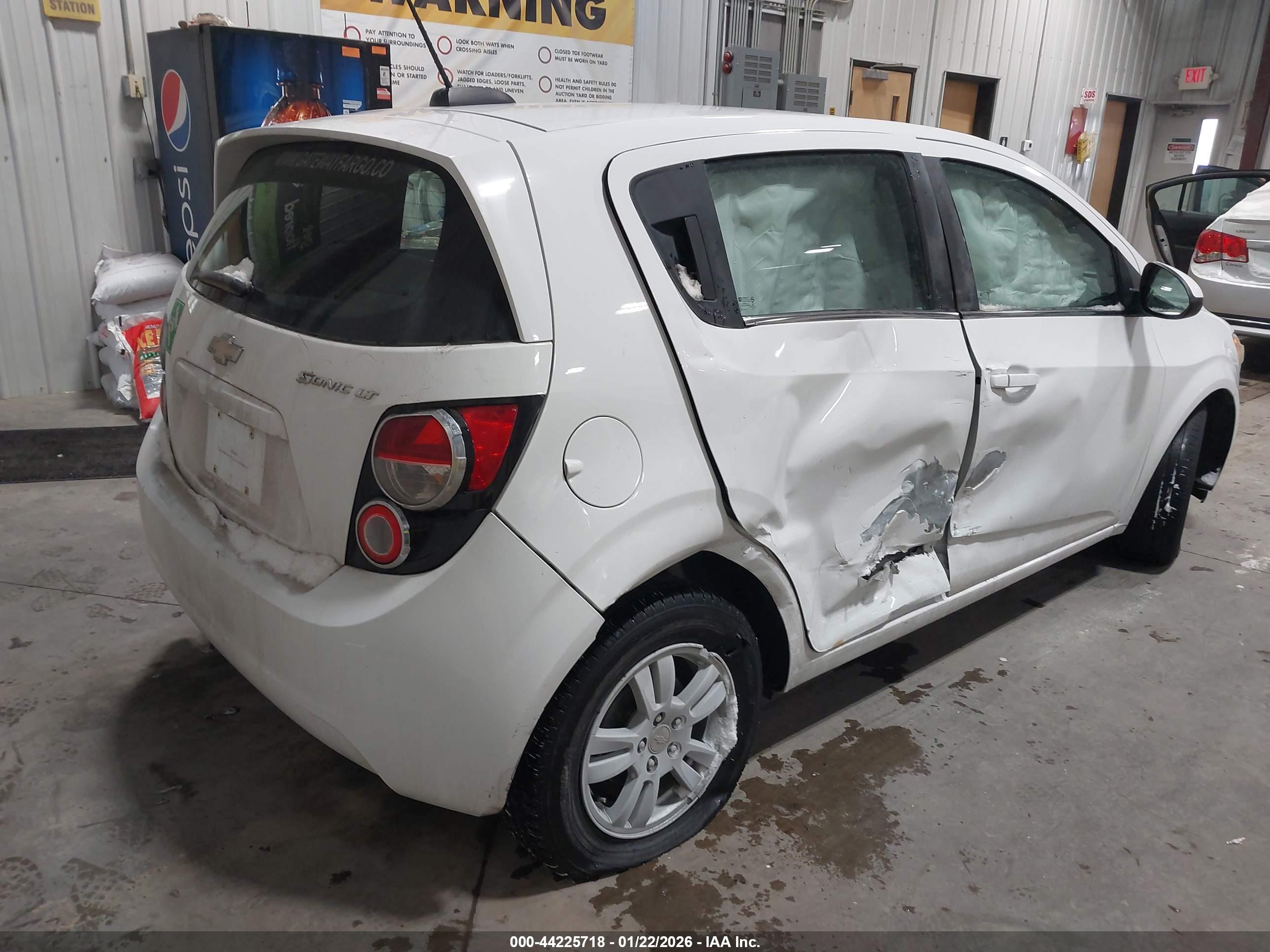 CHEVROLET SONIC image 4