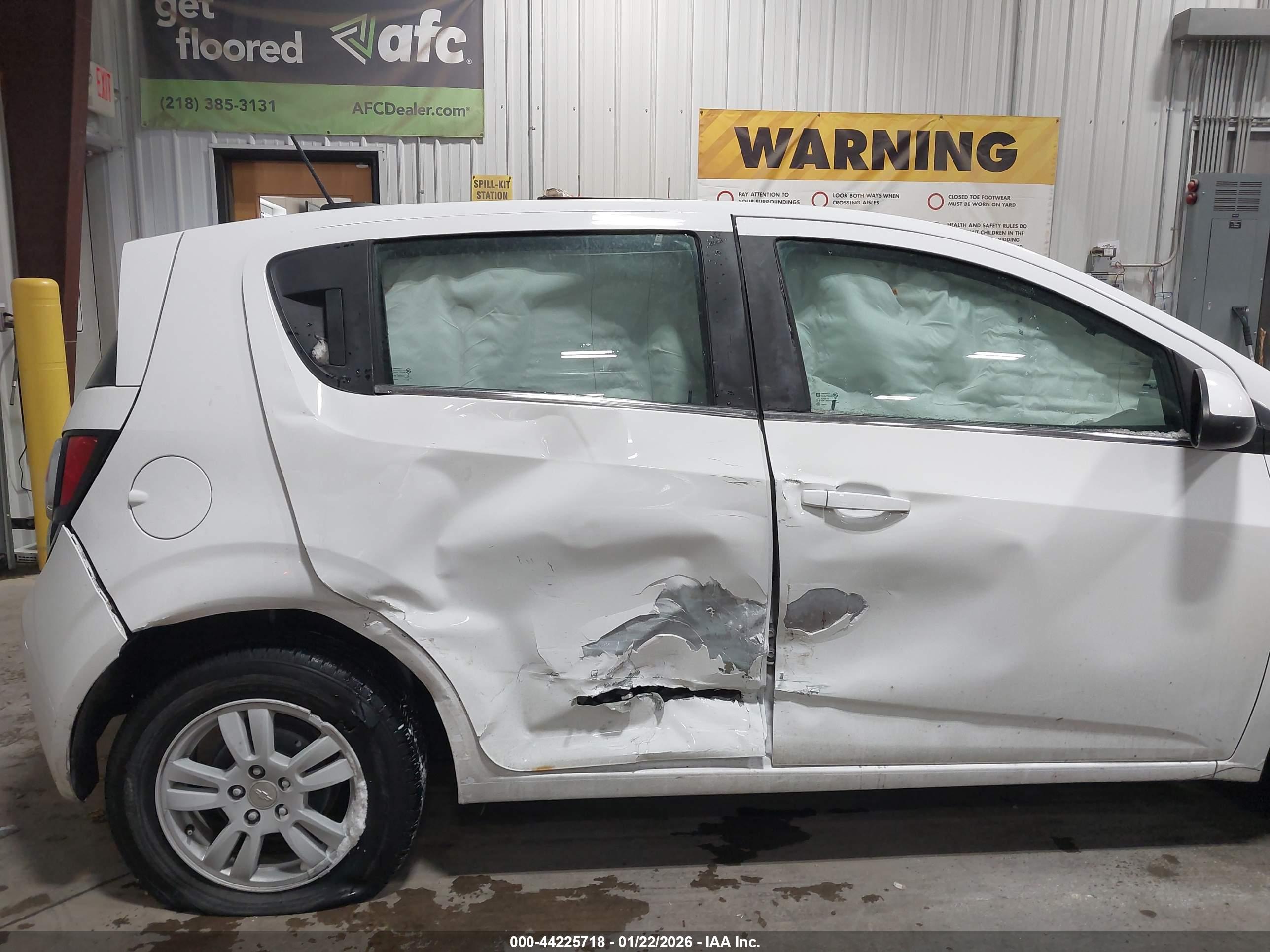 CHEVROLET SONIC image 6