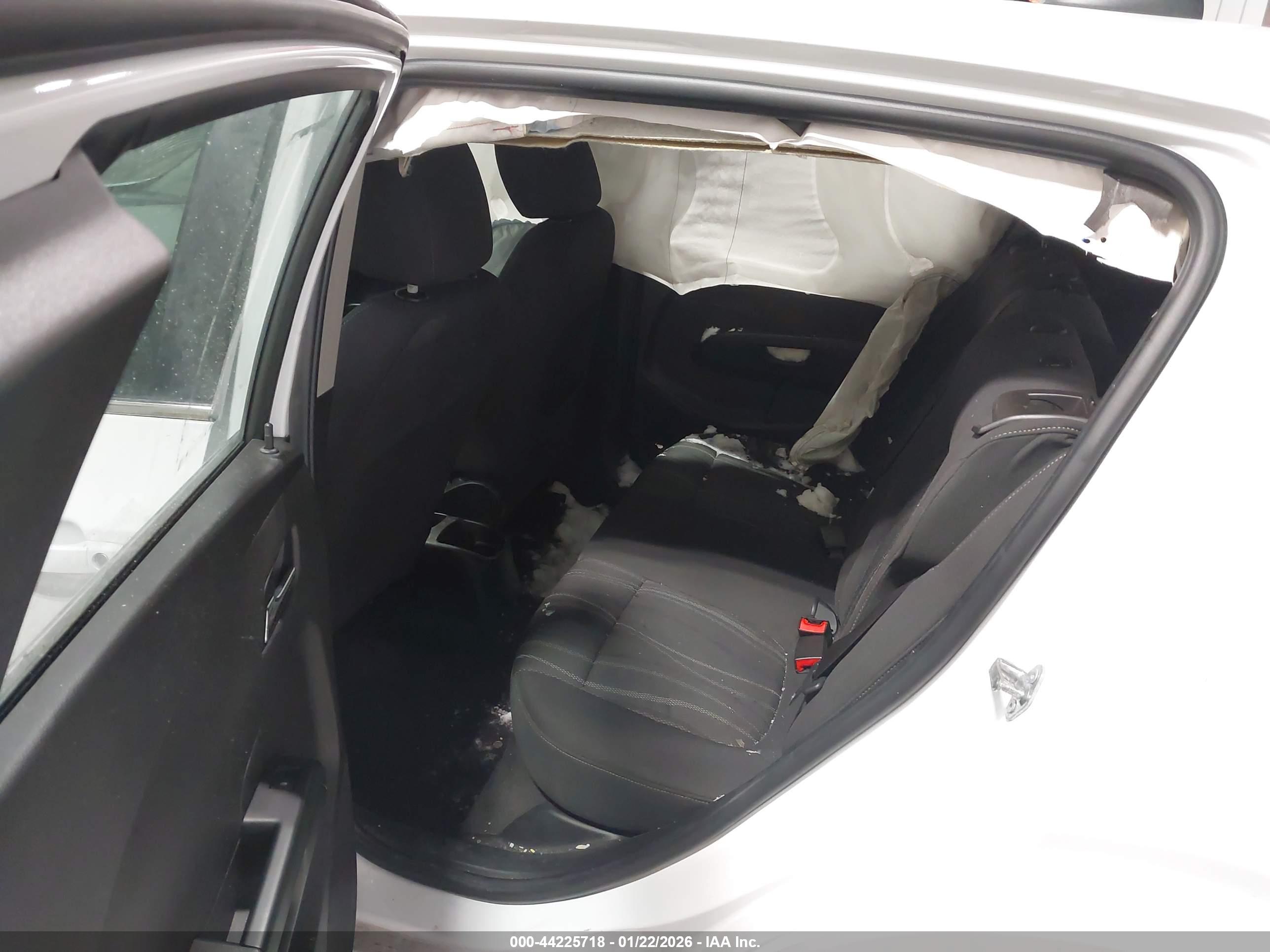 CHEVROLET SONIC image 8