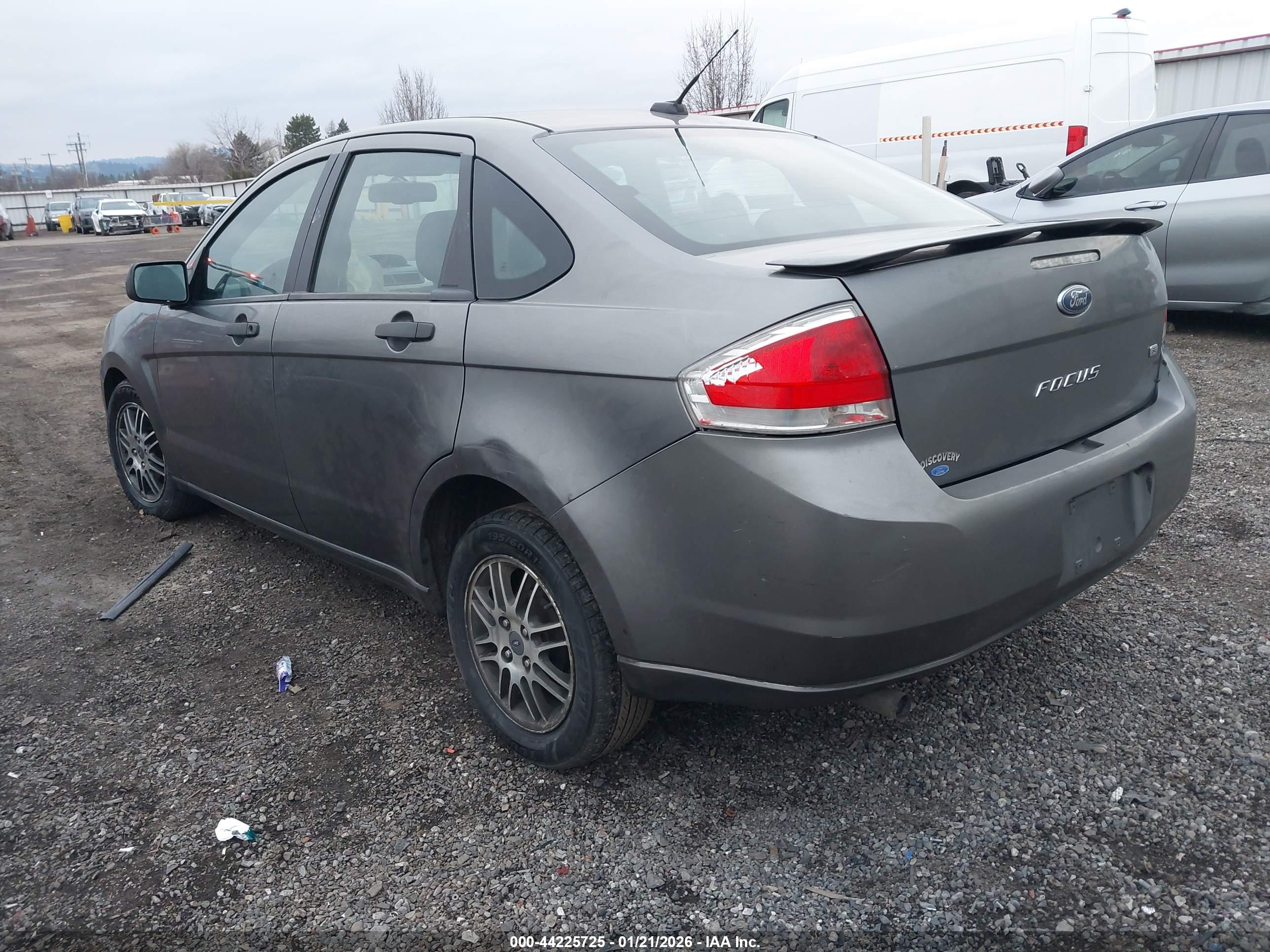 FORD FOCUS image 3