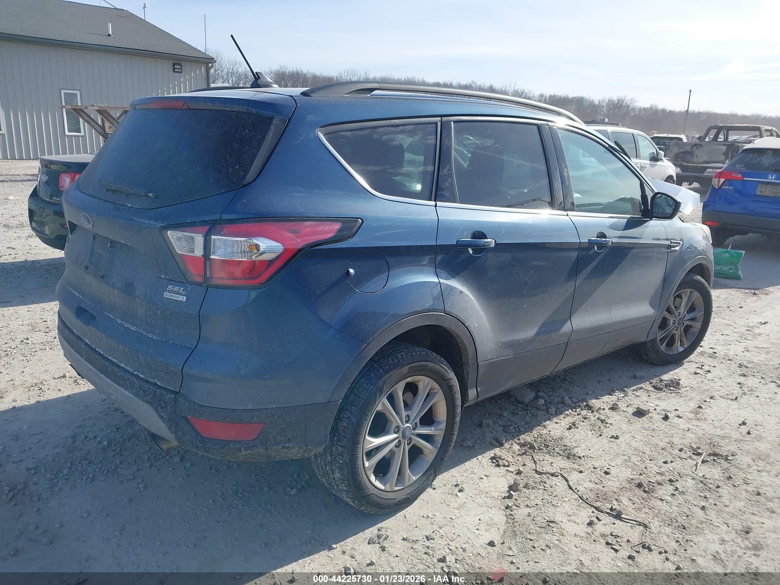 FORD ESCAPE image 4