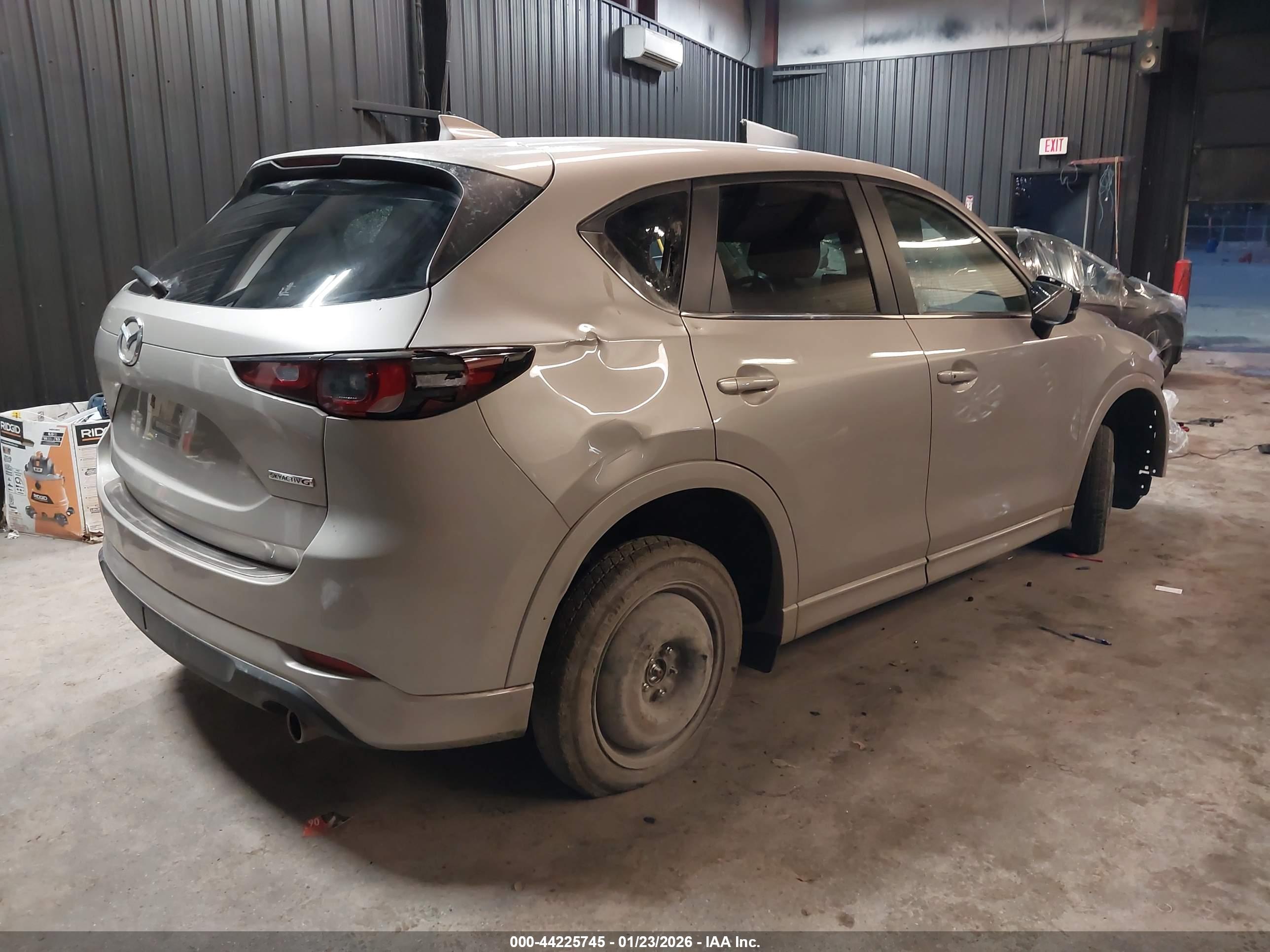 MAZDA CX-5 image 4