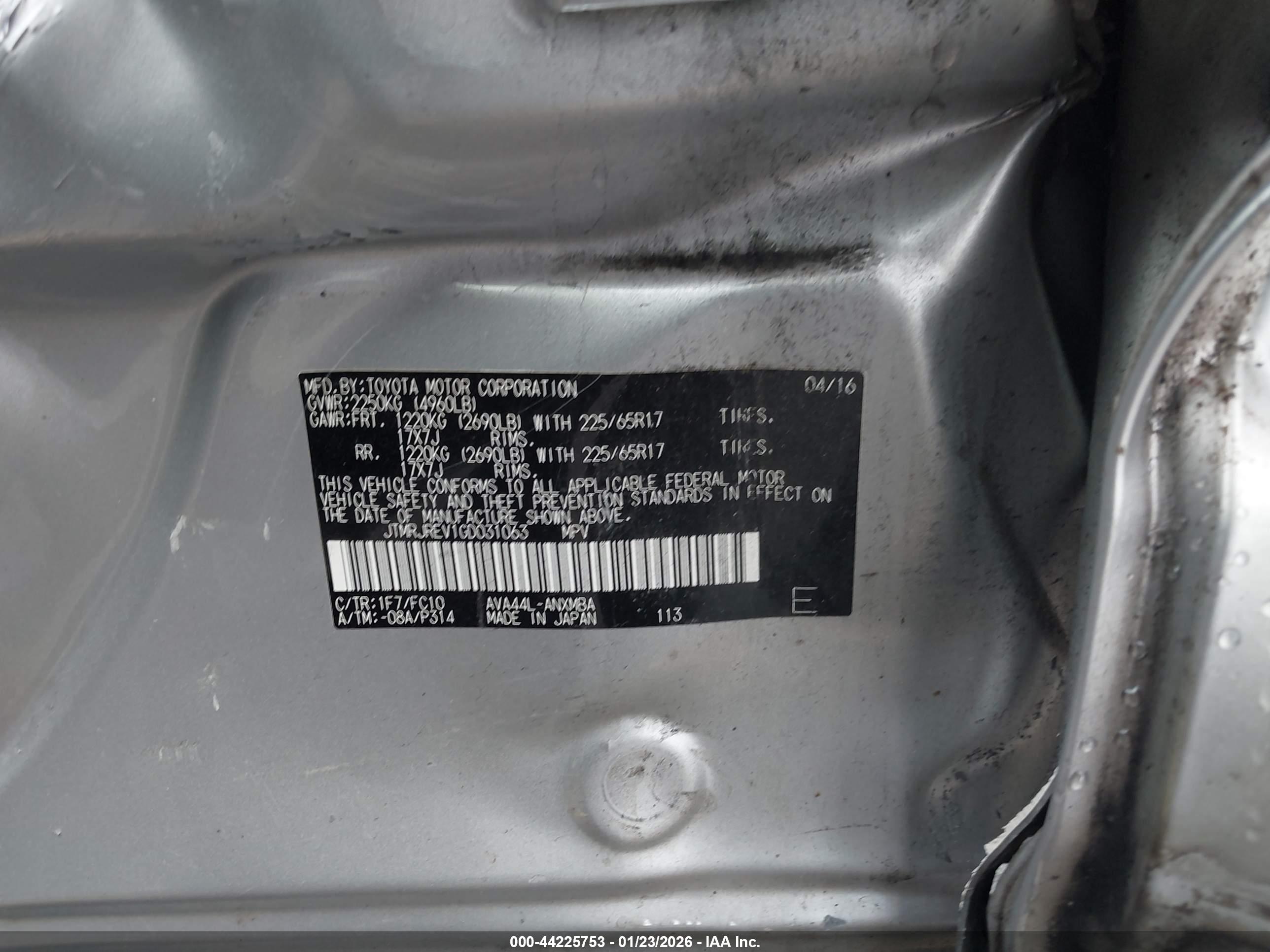 TOYOTA RAV4 image 9