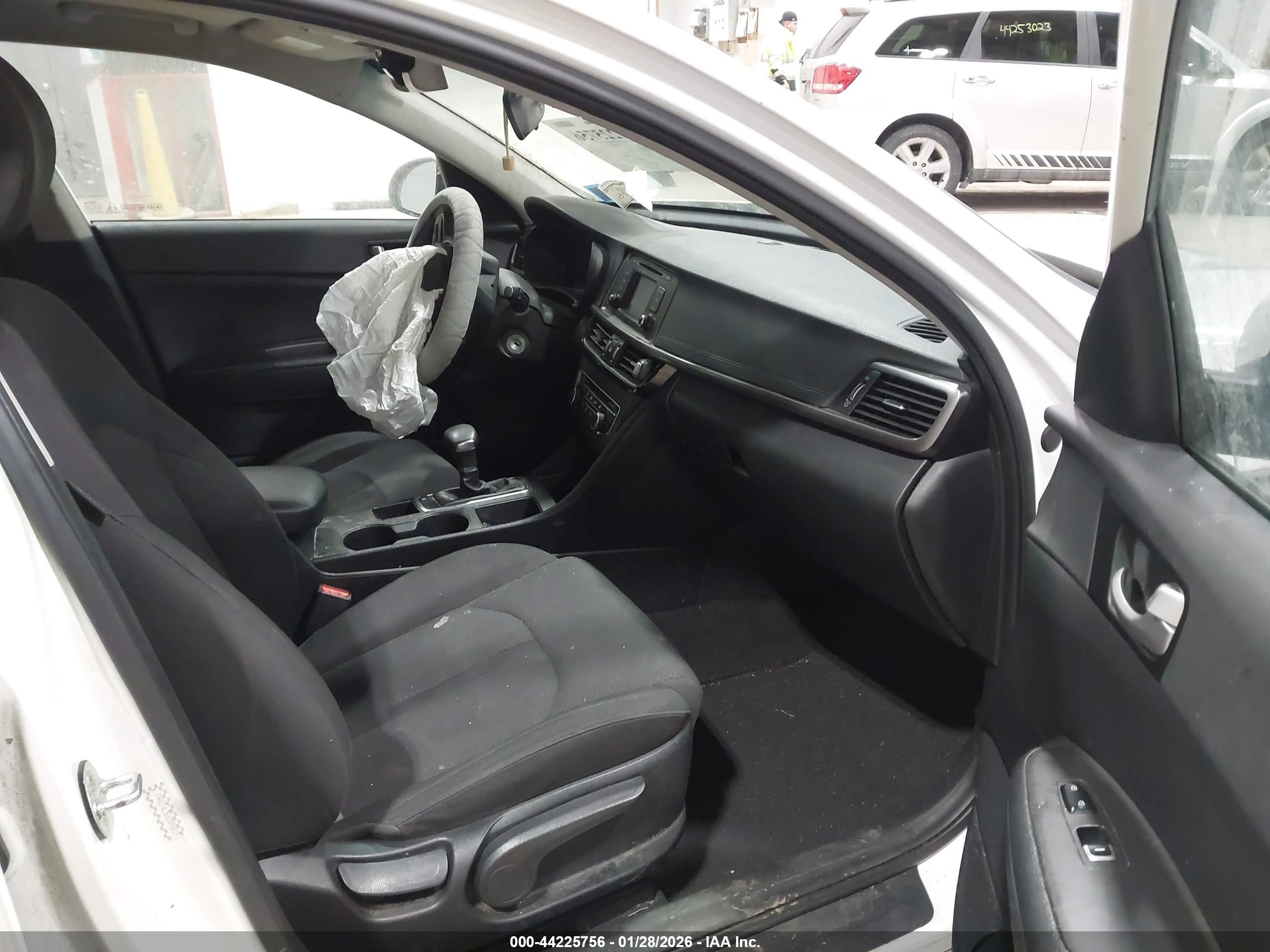 KIA OPTIMA image 5