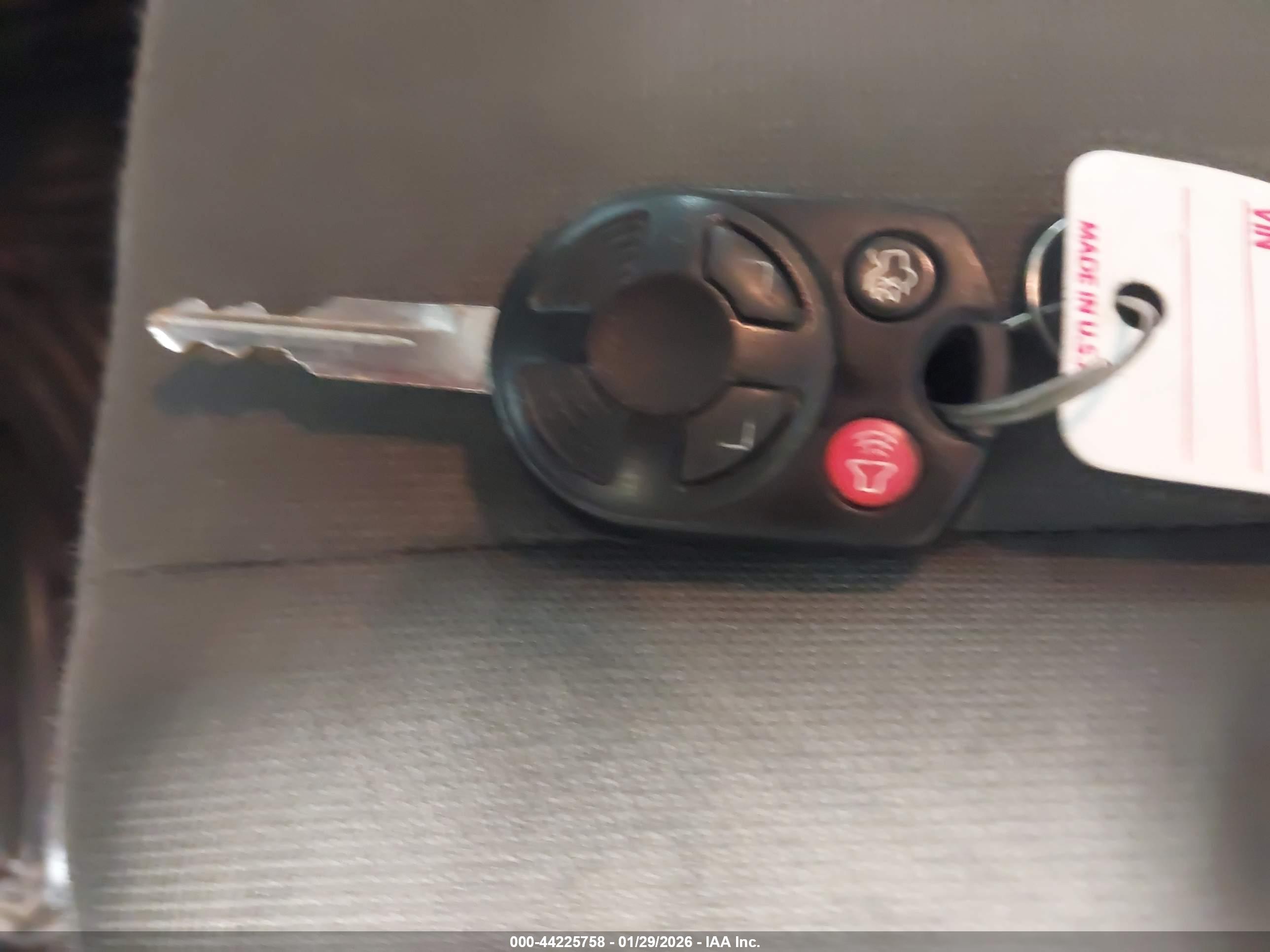 FORD ESCAPE image 11