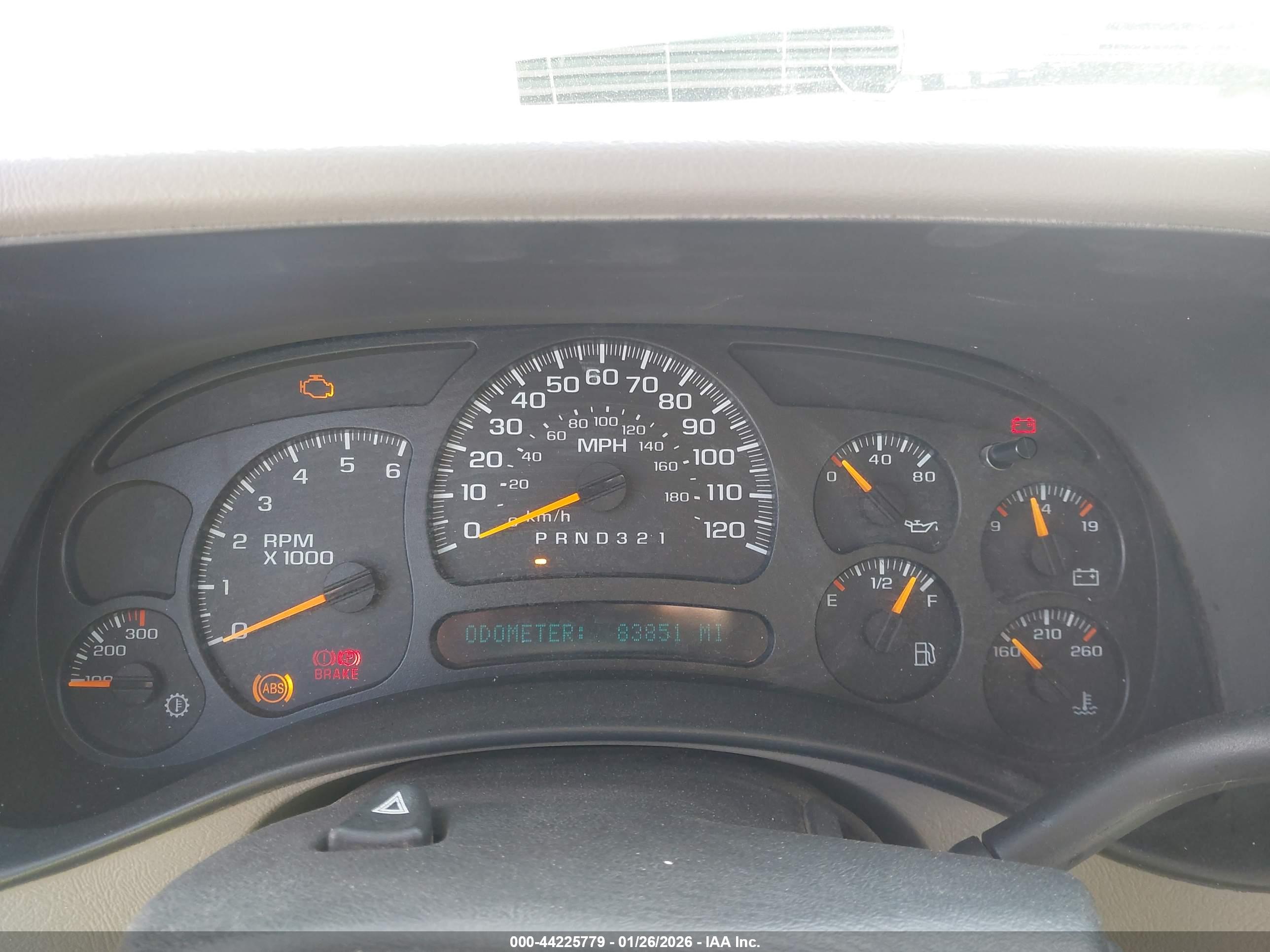 CHEVROLET SILVERADO image 7