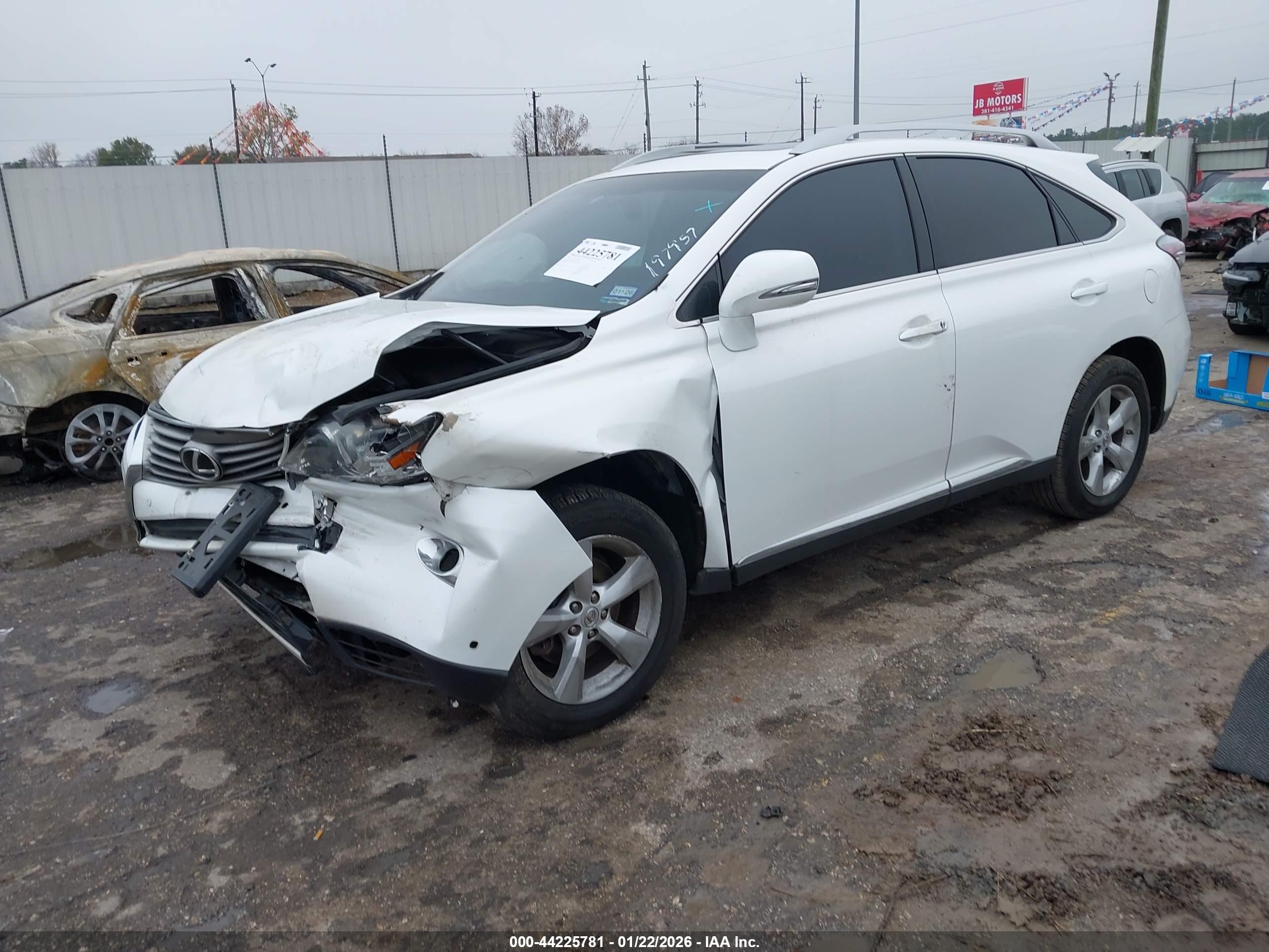 LEXUS RX image 2