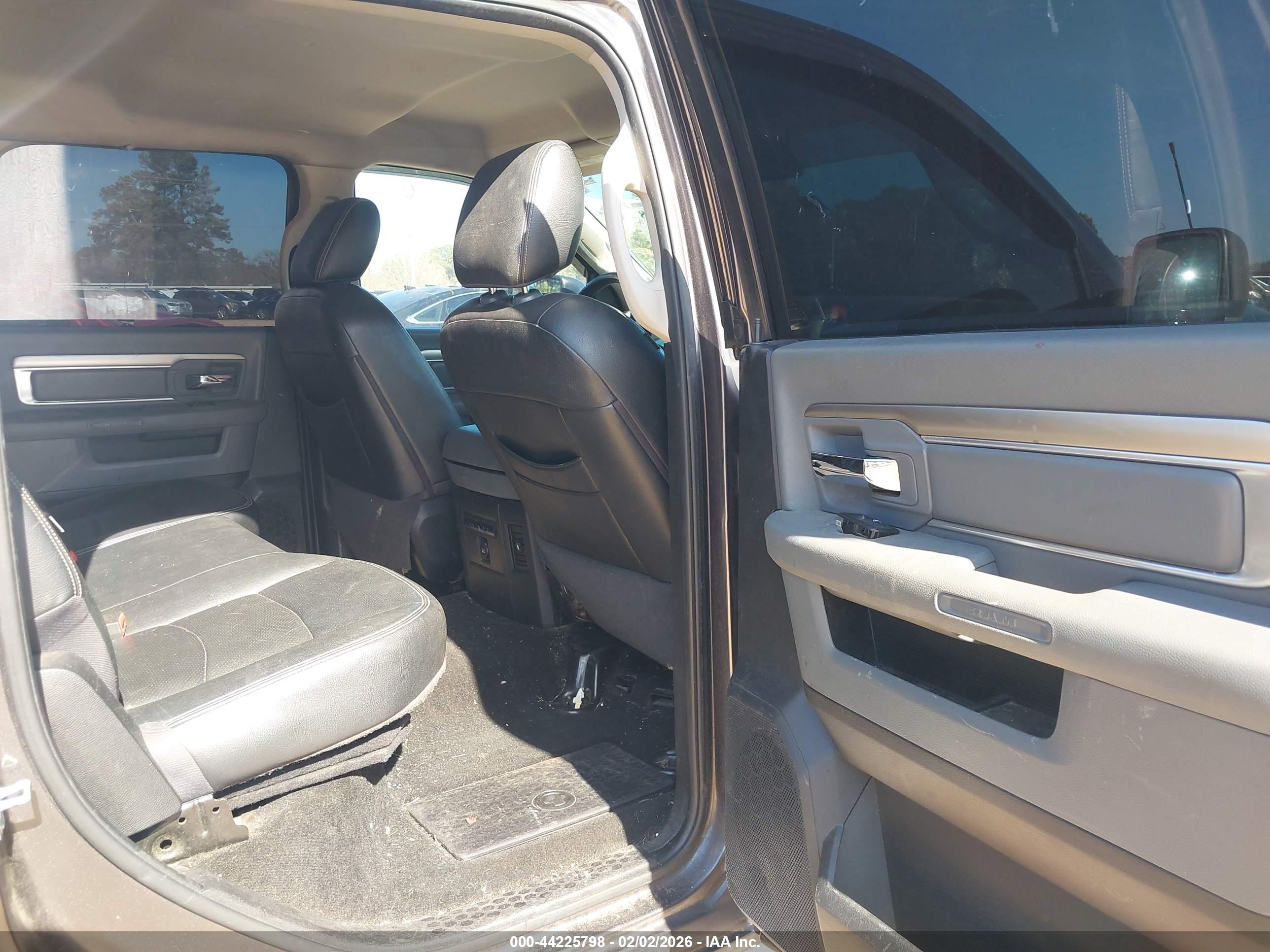 RAM 1500 image 8