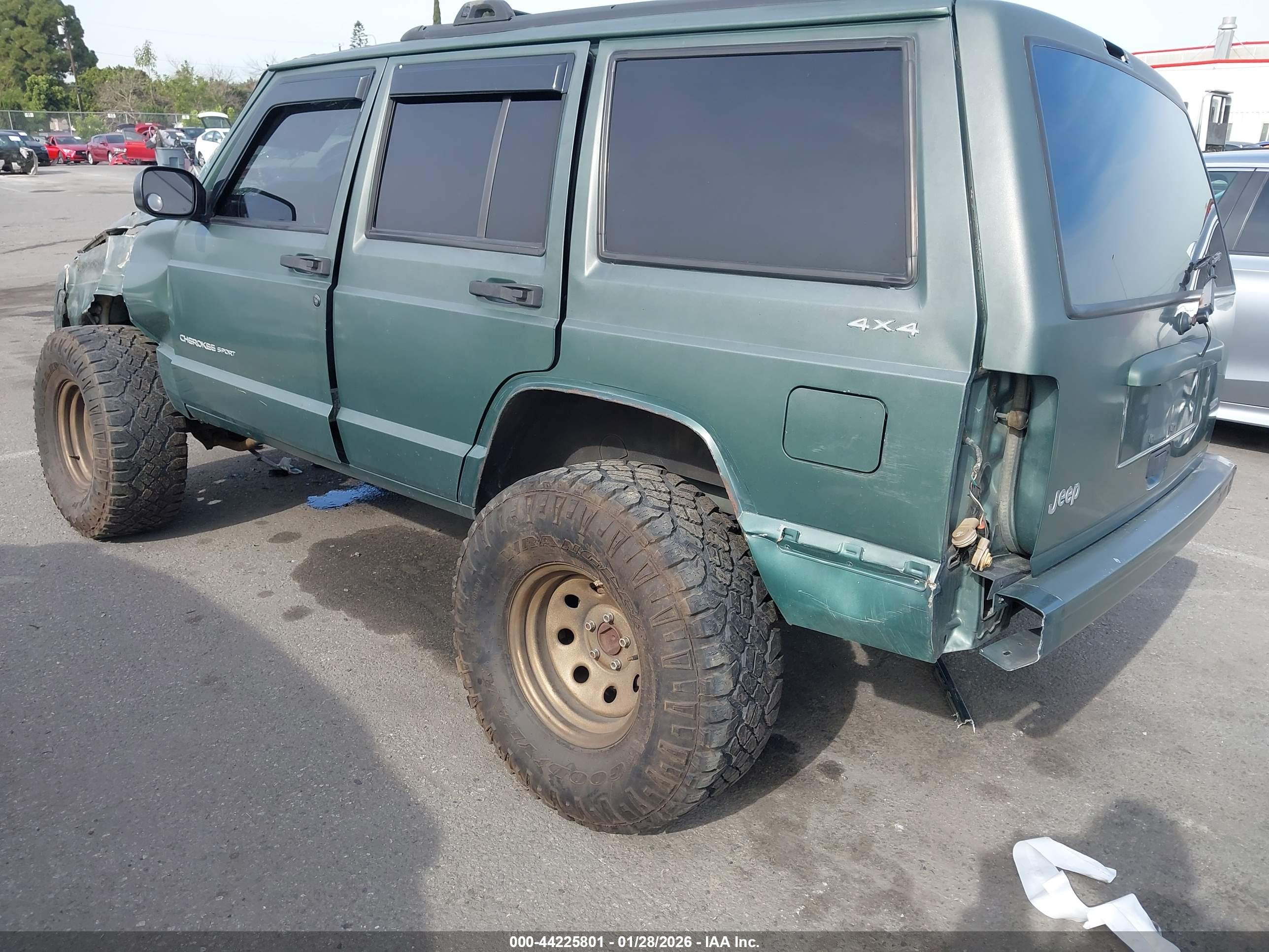 JEEP CHEROKEE image 3