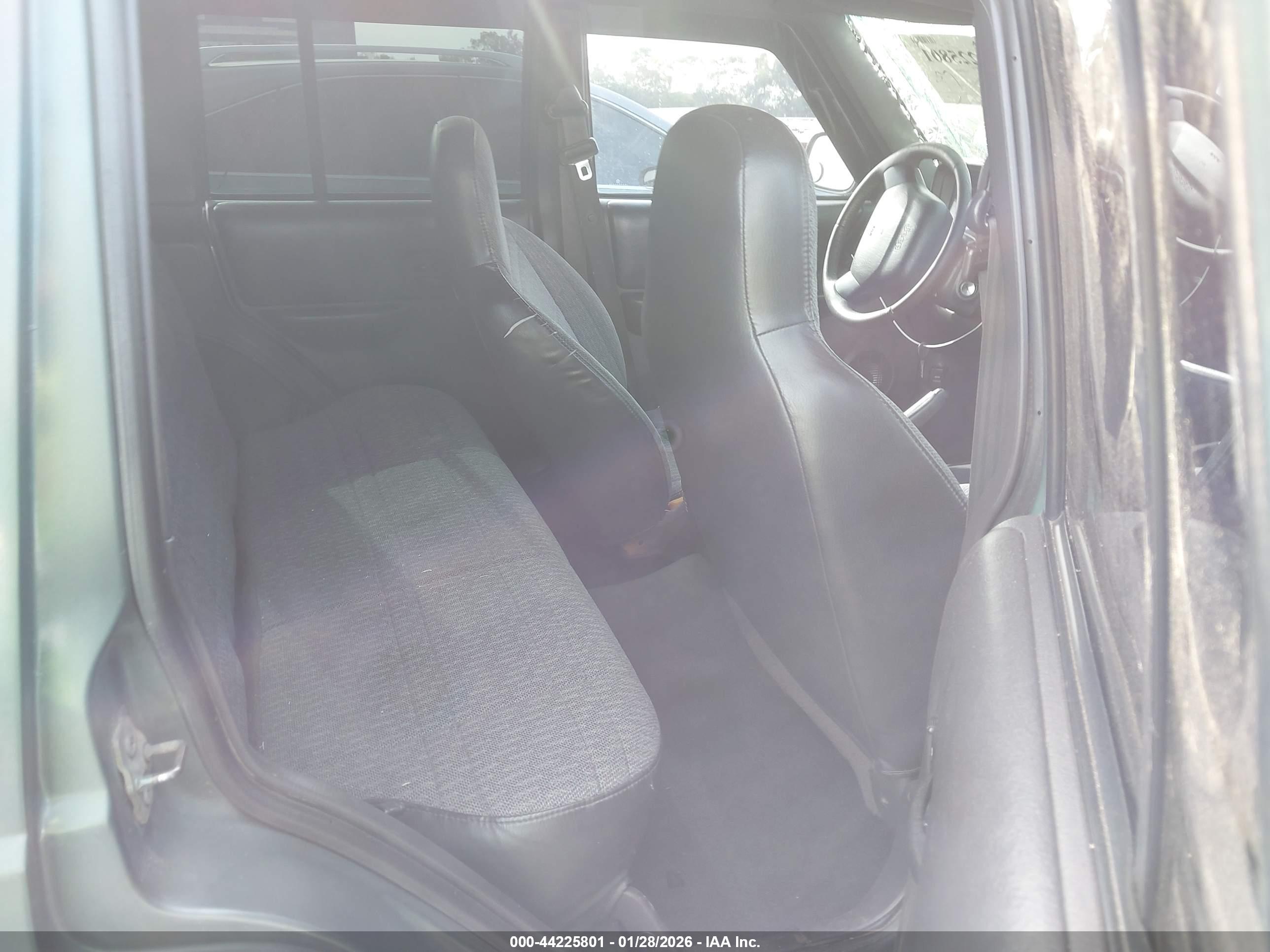 JEEP CHEROKEE image 8
