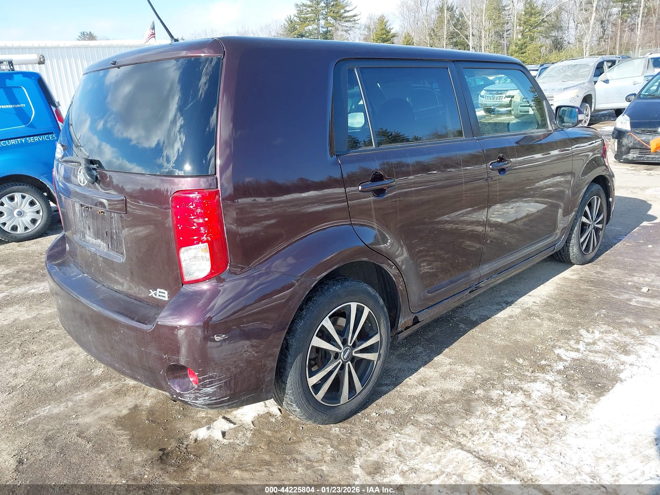 SCION XB image 4