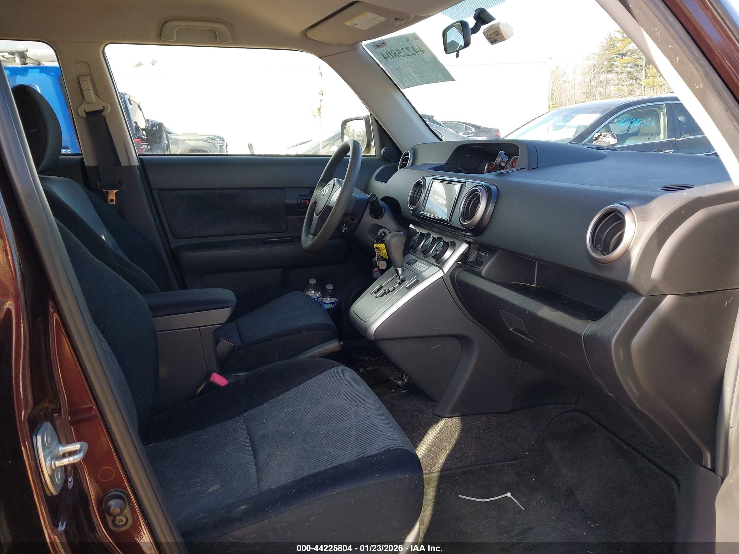 SCION XB image 5