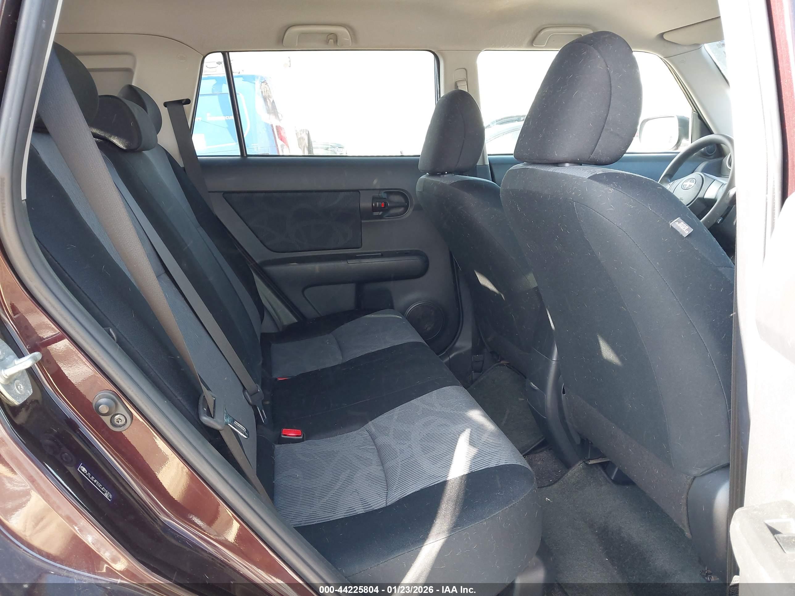 SCION XB image 8