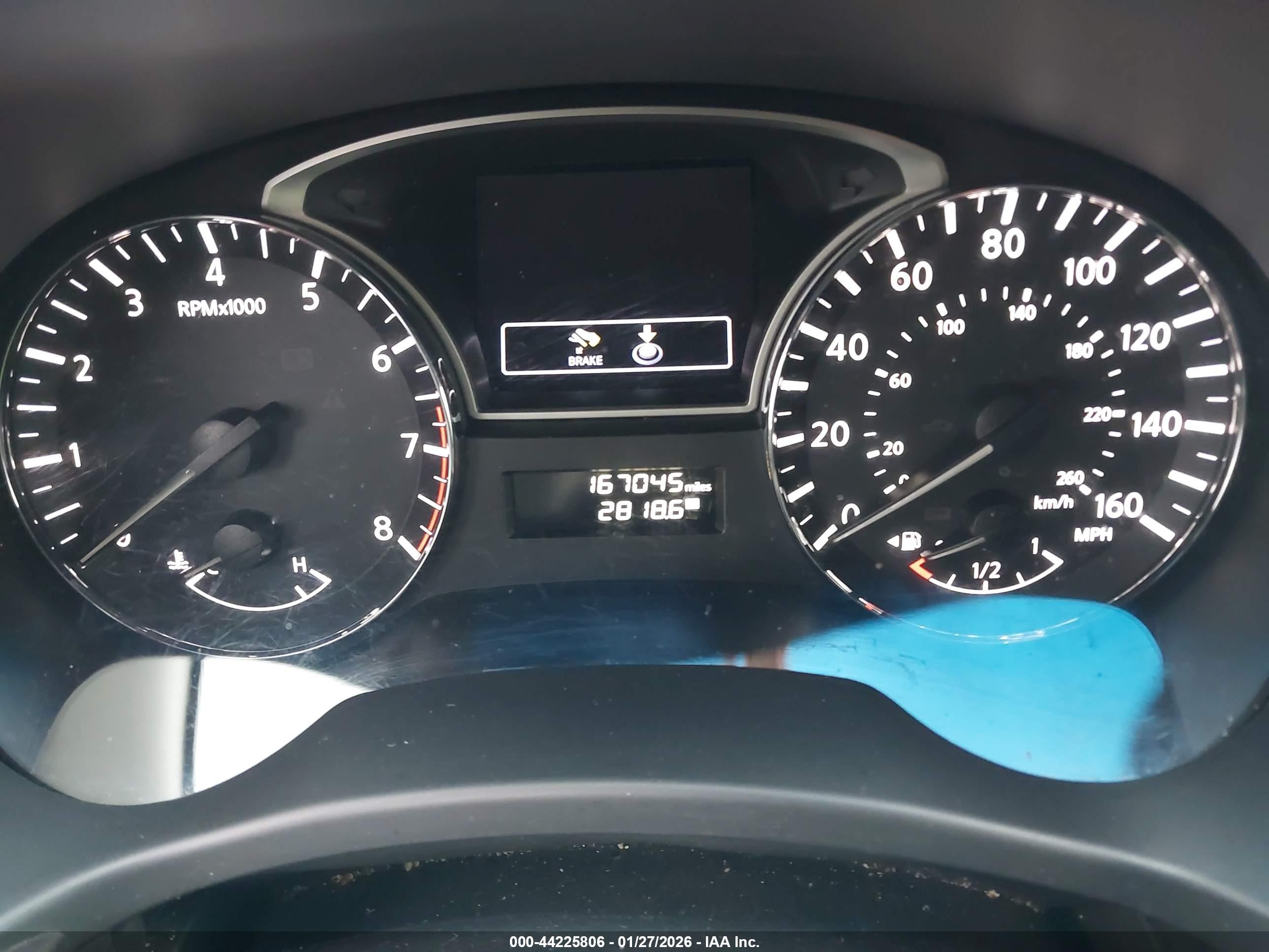 NISSAN PATHFINDER image 7