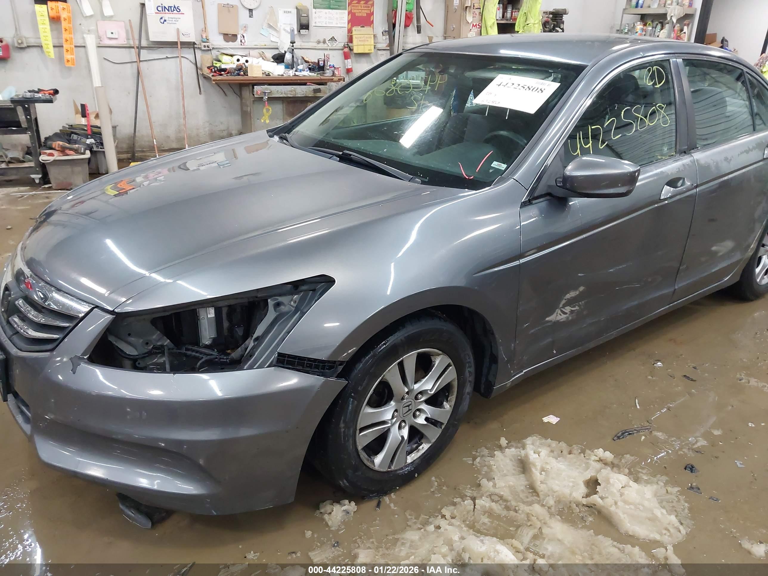 HONDA ACCORD image 6